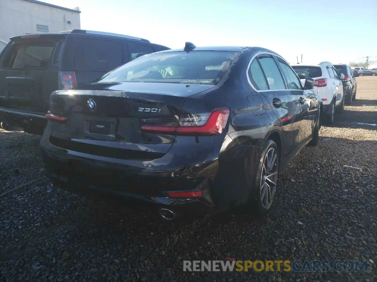 4 Photograph of a damaged car 3MW5R7J01L8B29441 BMW 3 SERIES 2020