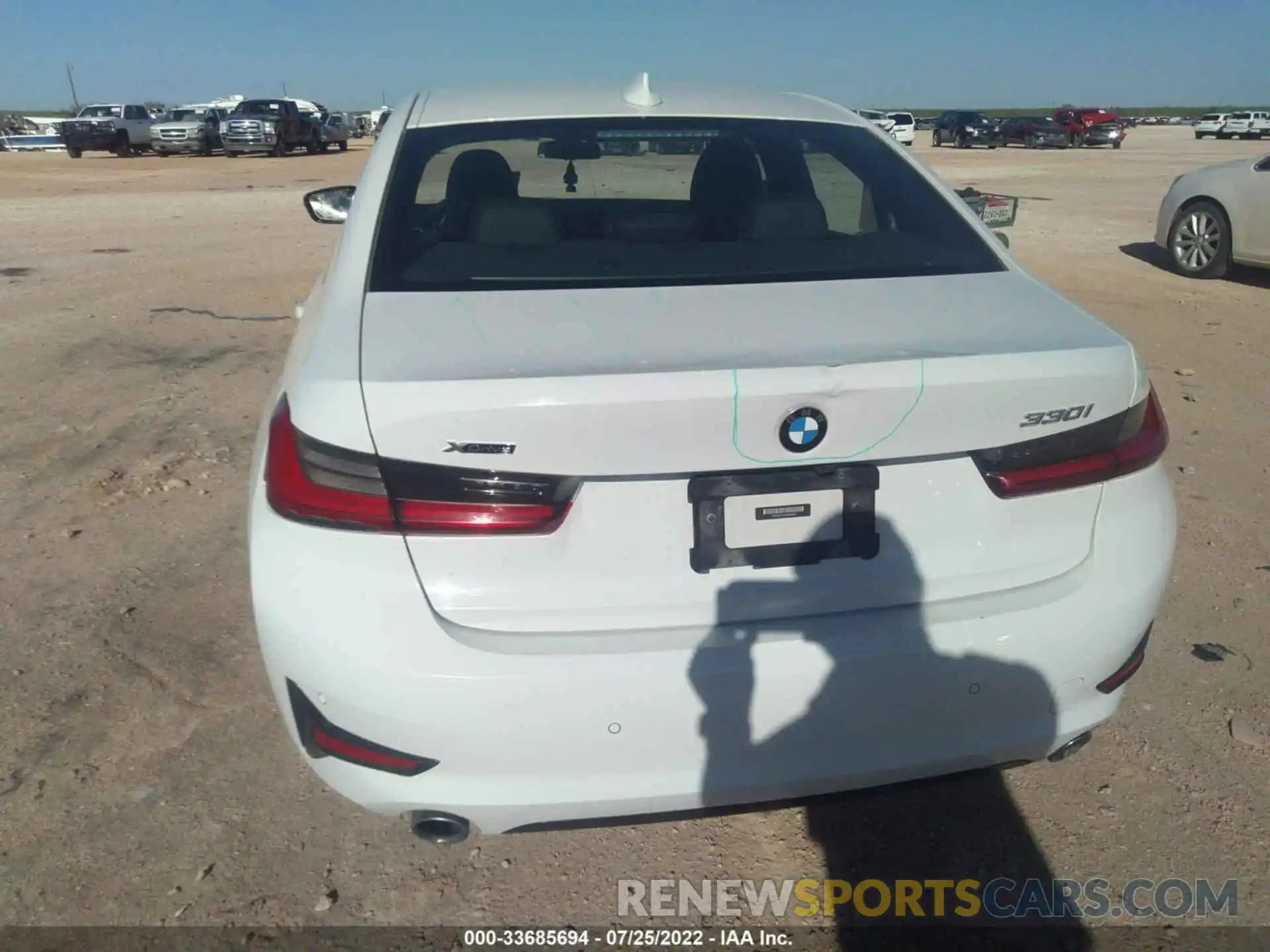 6 Фотография поврежденного автомобиля 3MW5R7J02L8B08680 BMW 3 SERIES 2020