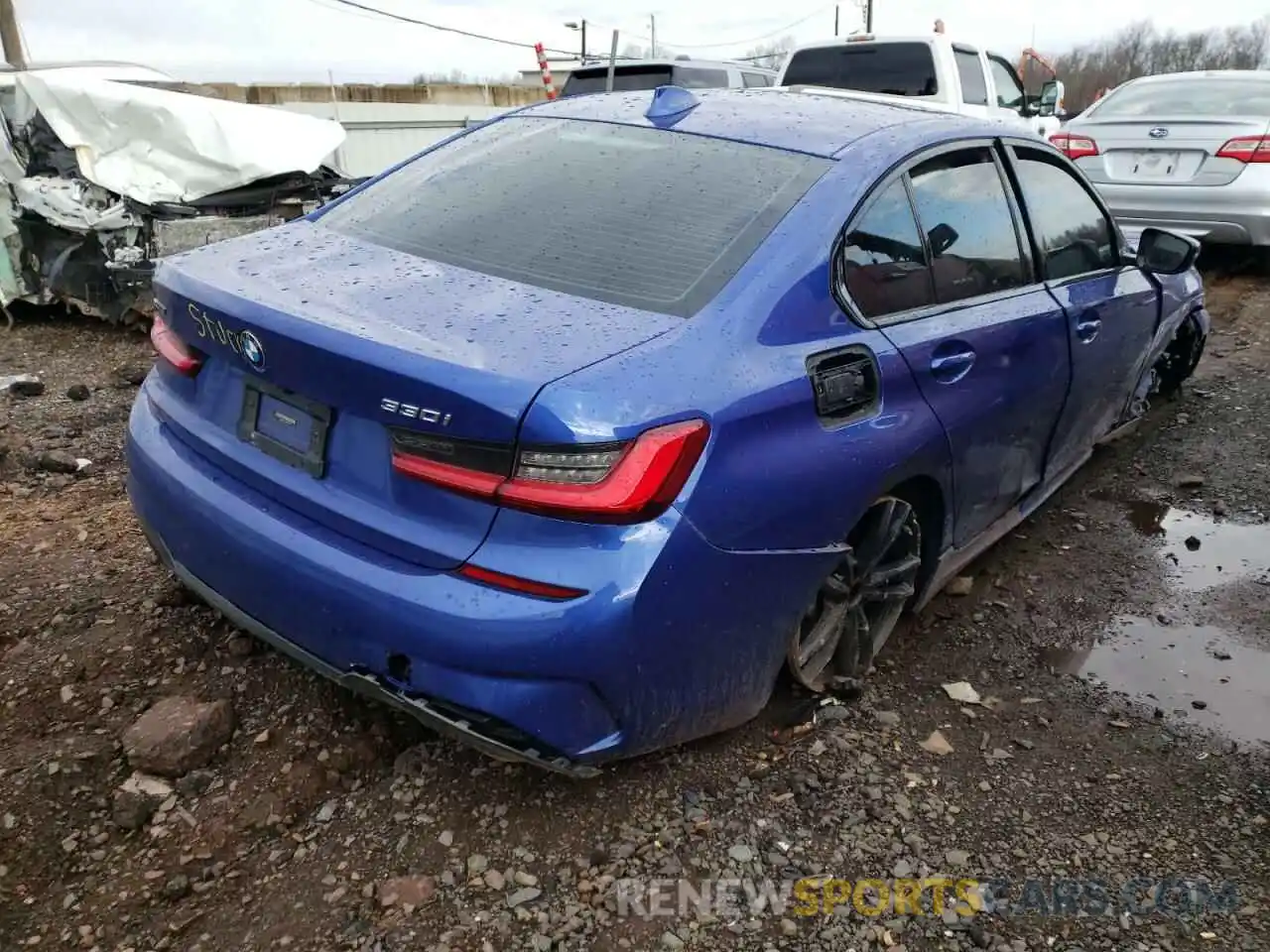 4 Photograph of a damaged car 3MW5R7J02L8B09456 BMW 3 SERIES 2020