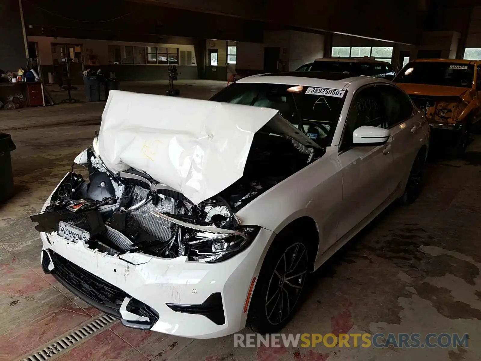 2 Photograph of a damaged car 3MW5R7J02L8B16116 BMW 3 SERIES 2020