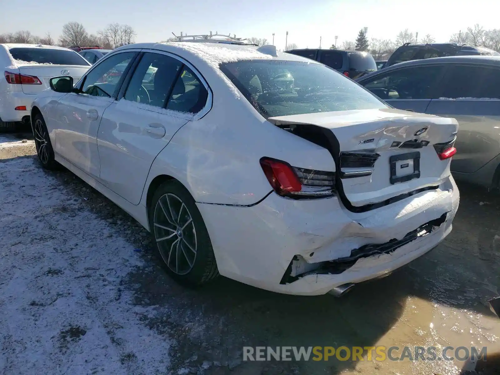 3 Photograph of a damaged car 3MW5R7J02L8B18741 BMW 3 SERIES 2020