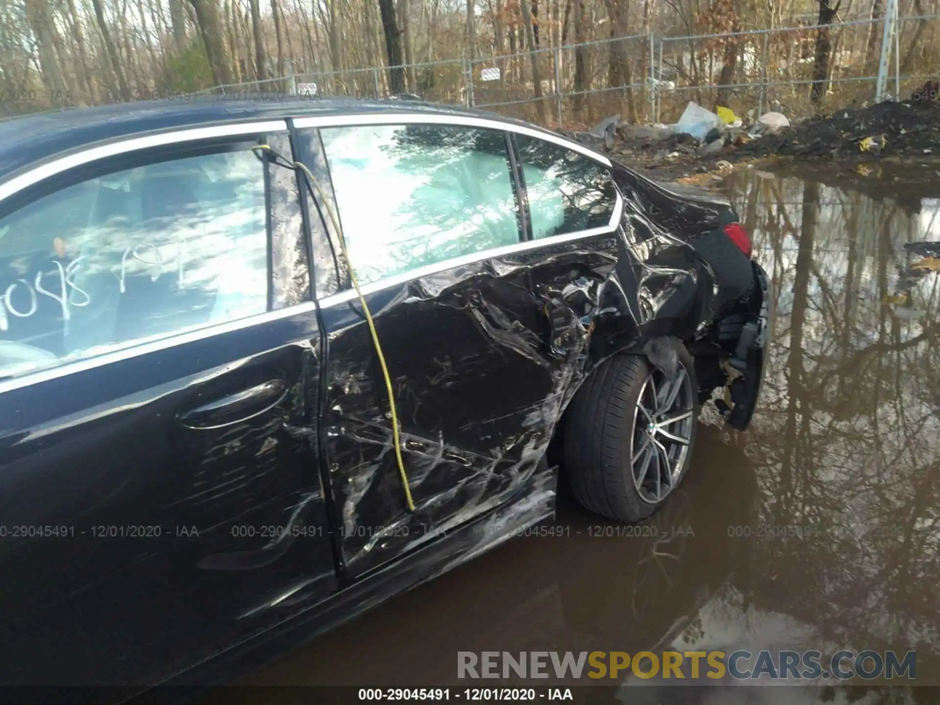 6 Photograph of a damaged car 3MW5R7J02L8B24331 BMW 3 SERIES 2020