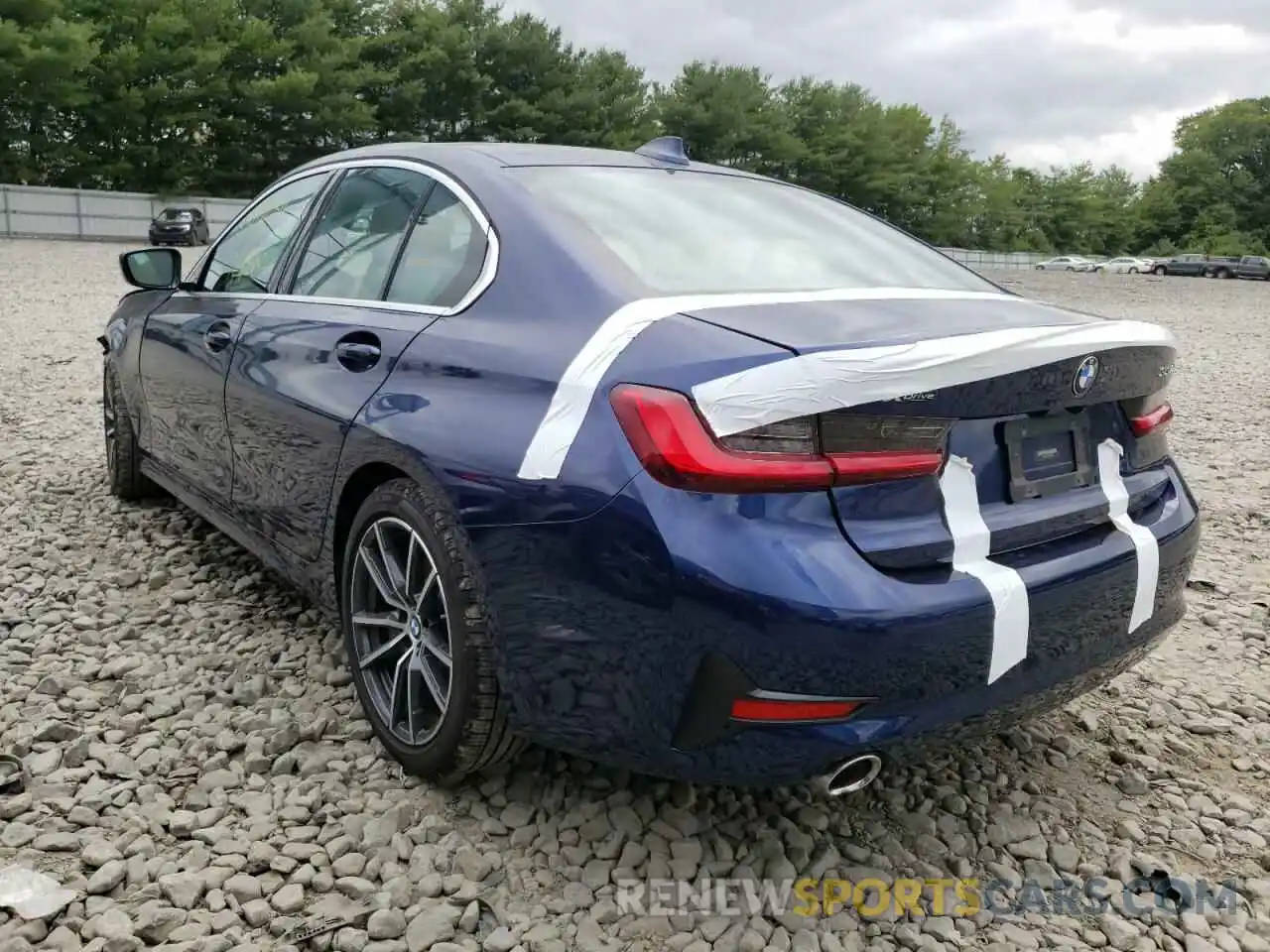 3 Photograph of a damaged car 3MW5R7J02L8B28489 BMW 3 SERIES 2020