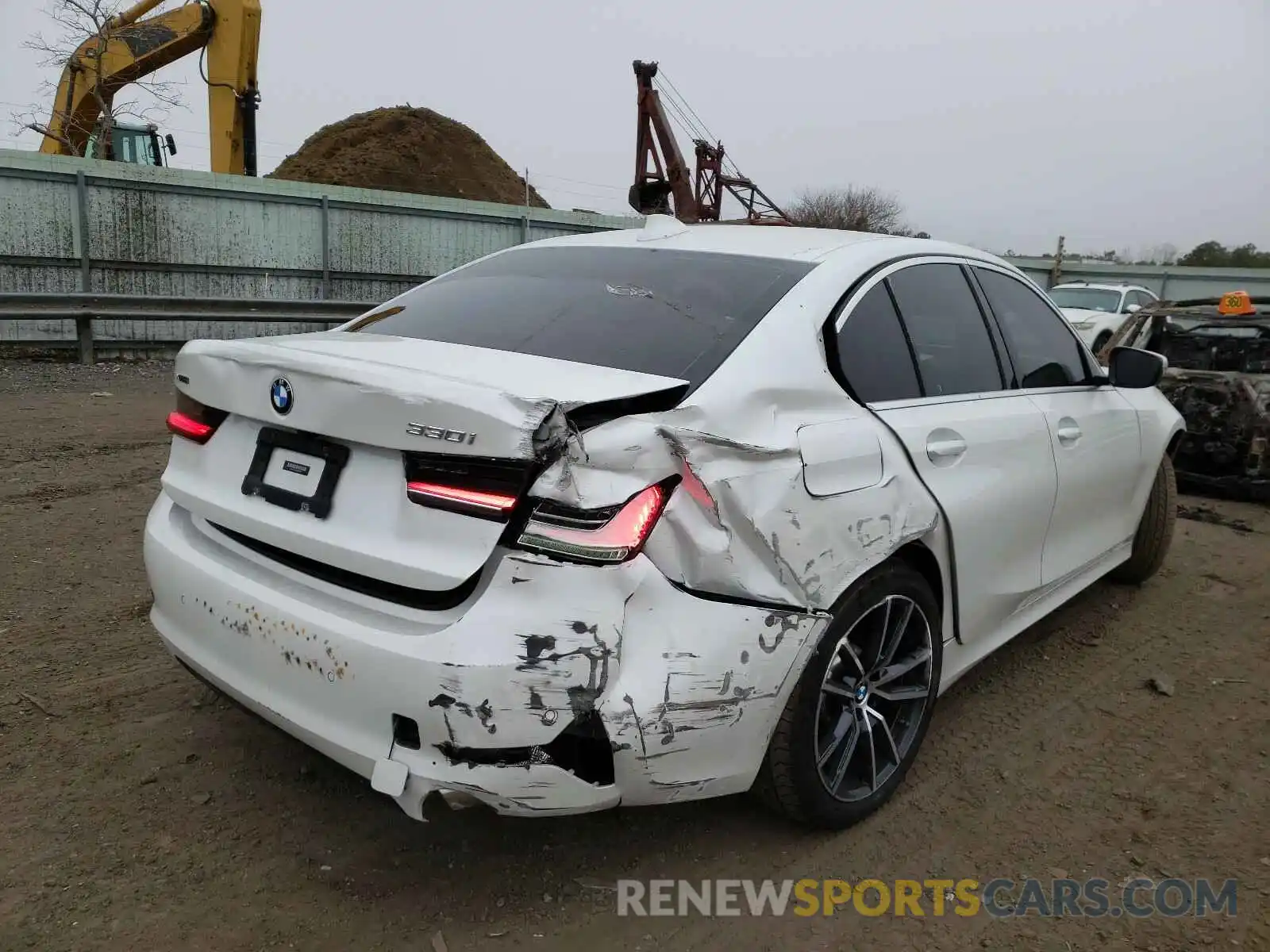 4 Фотография поврежденного автомобиля 3MW5R7J02L8B29366 BMW 3 SERIES 2020