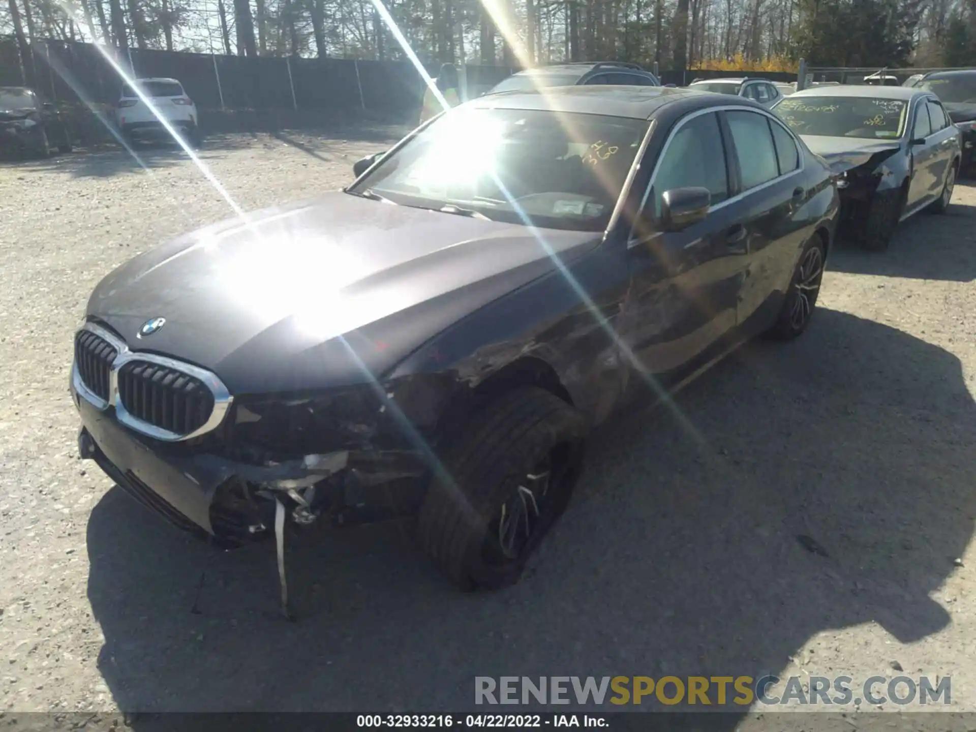 2 Фотография поврежденного автомобиля 3MW5R7J02L8B32011 BMW 3 SERIES 2020