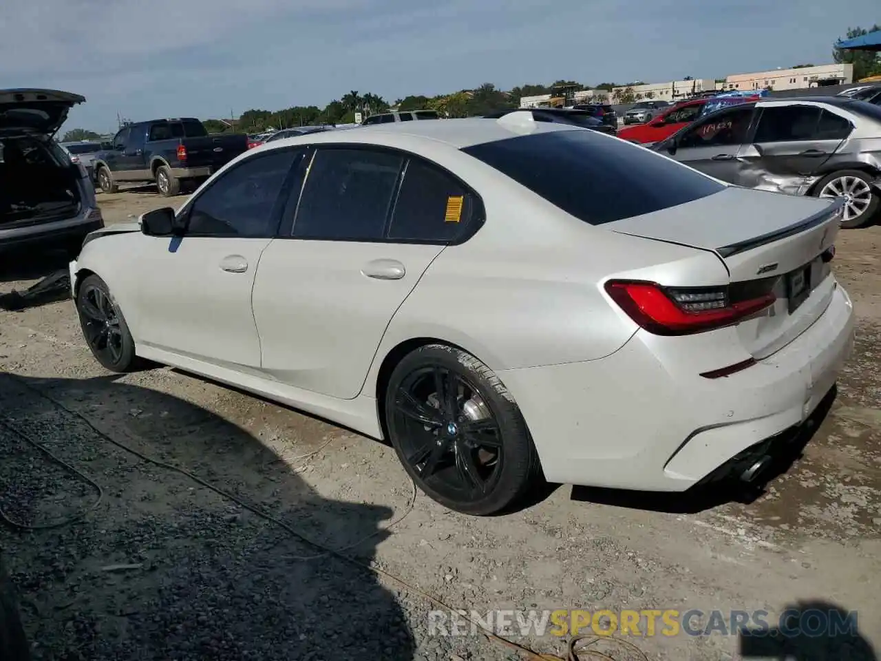 2 Photograph of a damaged car 3MW5R7J02L8B46698 BMW 3 SERIES 2020