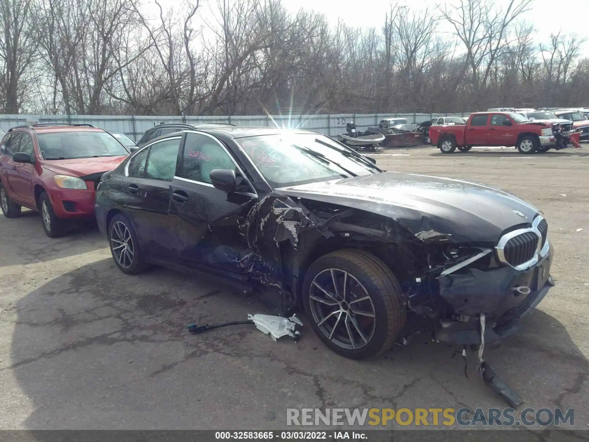 1 Photograph of a damaged car 3MW5R7J03L8B06517 BMW 3 SERIES 2020