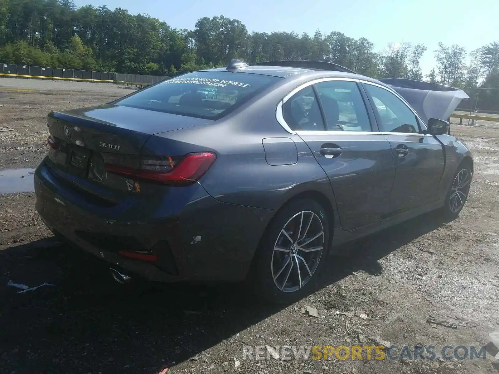 4 Photograph of a damaged car 3MW5R7J03L8B11281 BMW 3 SERIES 2020