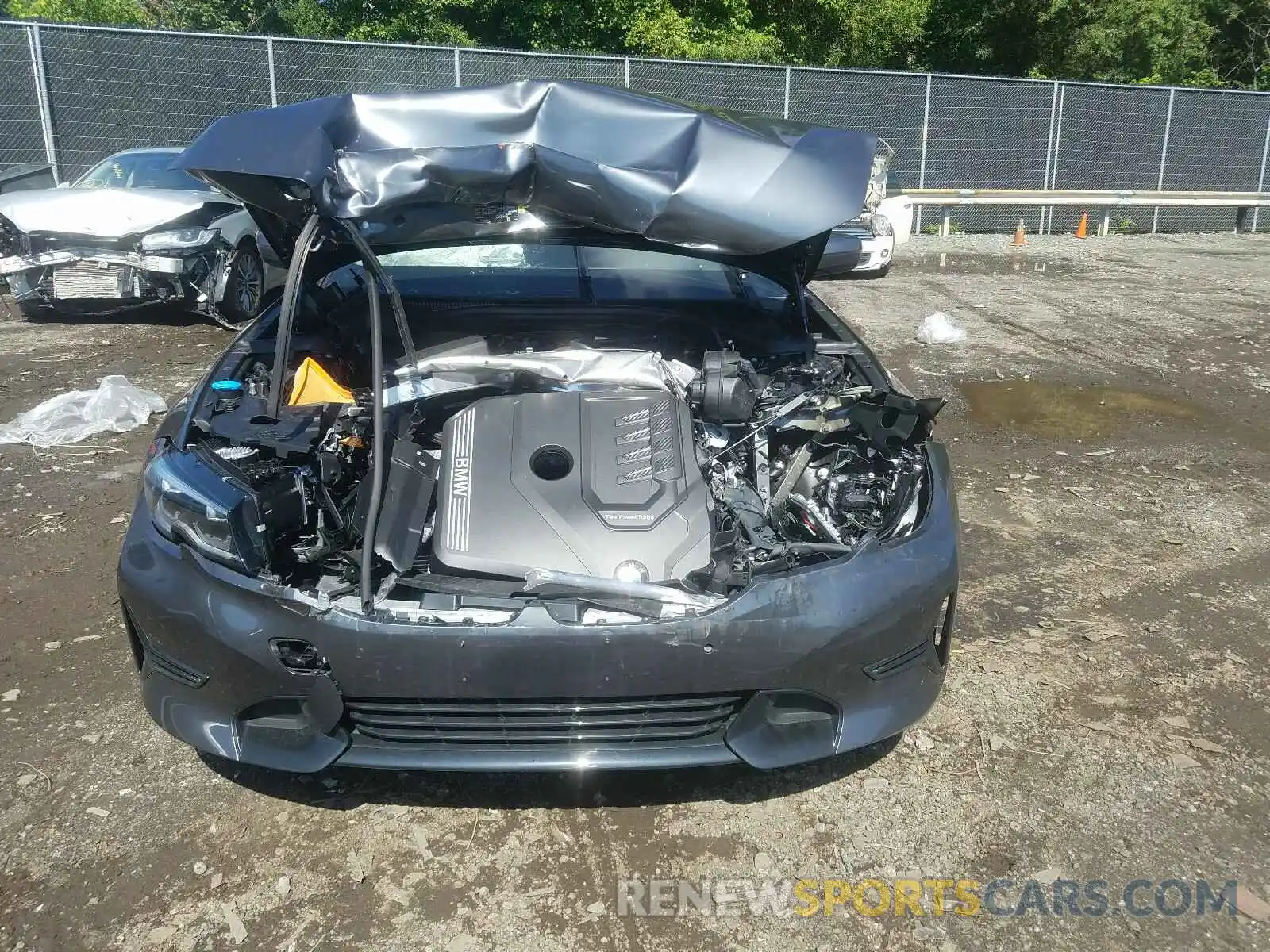 9 Photograph of a damaged car 3MW5R7J03L8B11281 BMW 3 SERIES 2020