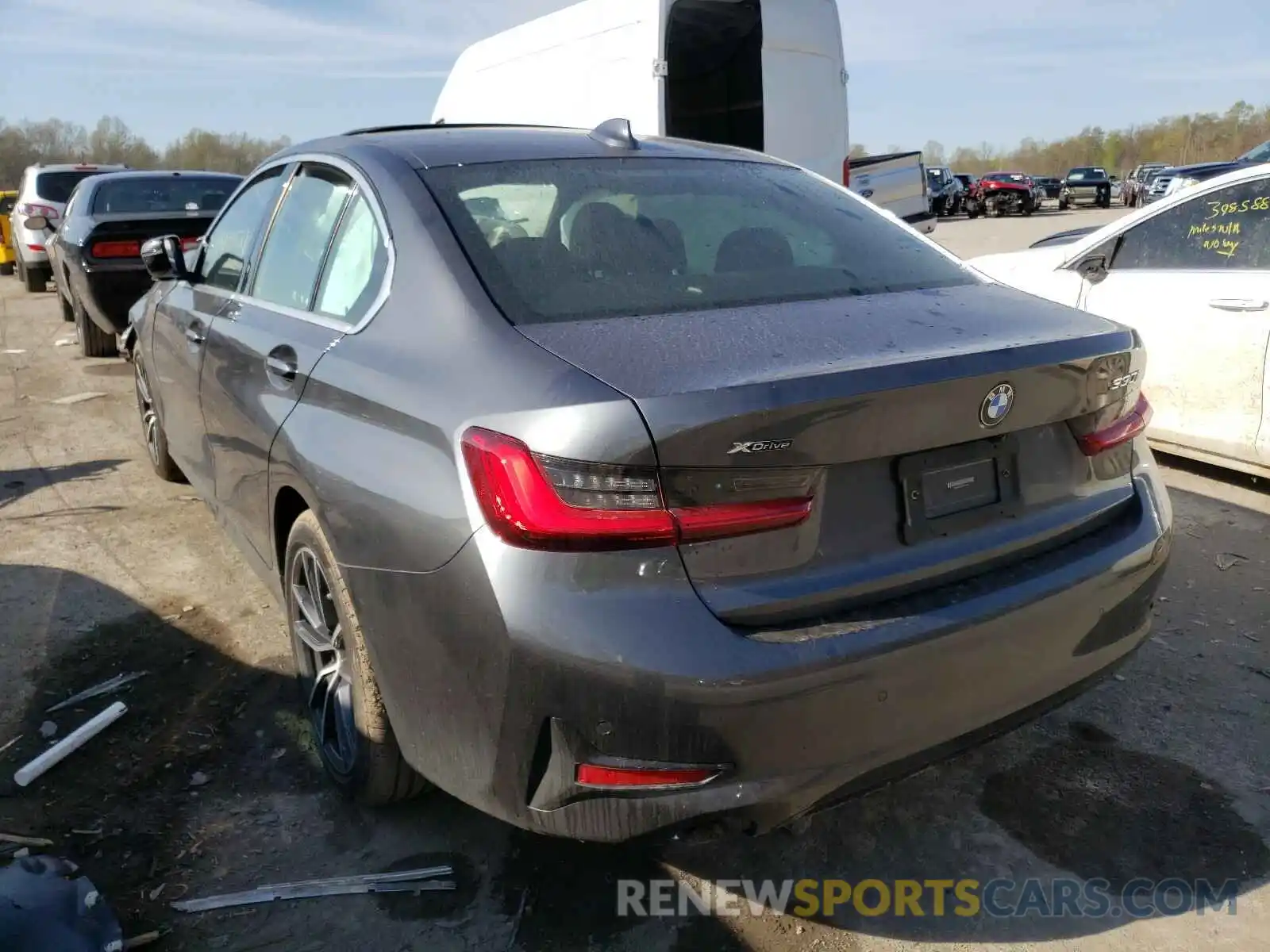 3 Photograph of a damaged car 3MW5R7J03L8B12494 BMW 3 SERIES 2020