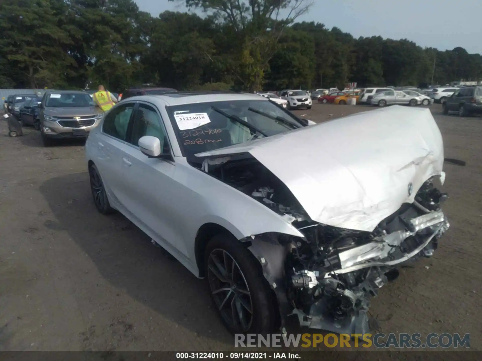 1 Photograph of a damaged car 3MW5R7J03L8B15136 BMW 3 SERIES 2020