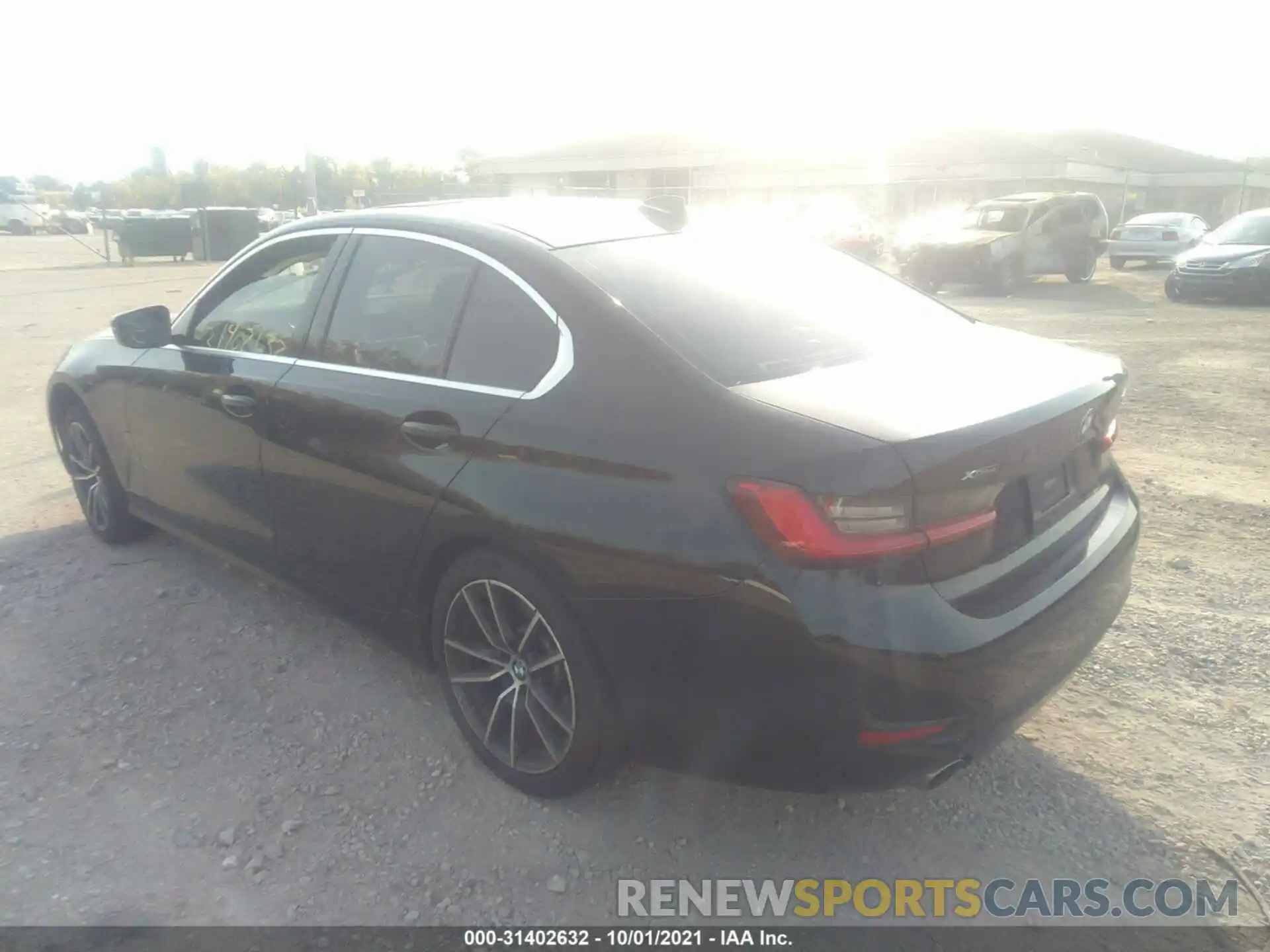 3 Photograph of a damaged car 3MW5R7J03L8B21227 BMW 3 SERIES 2020