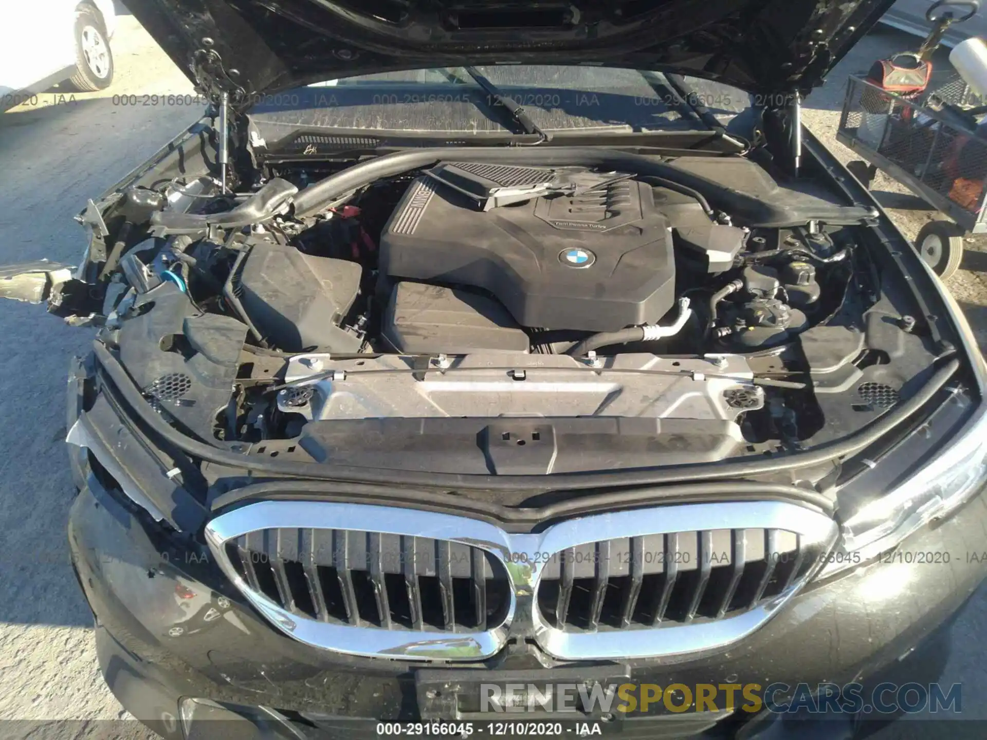 10 Photograph of a damaged car 3MW5R7J03L8B24046 BMW 3 SERIES 2020