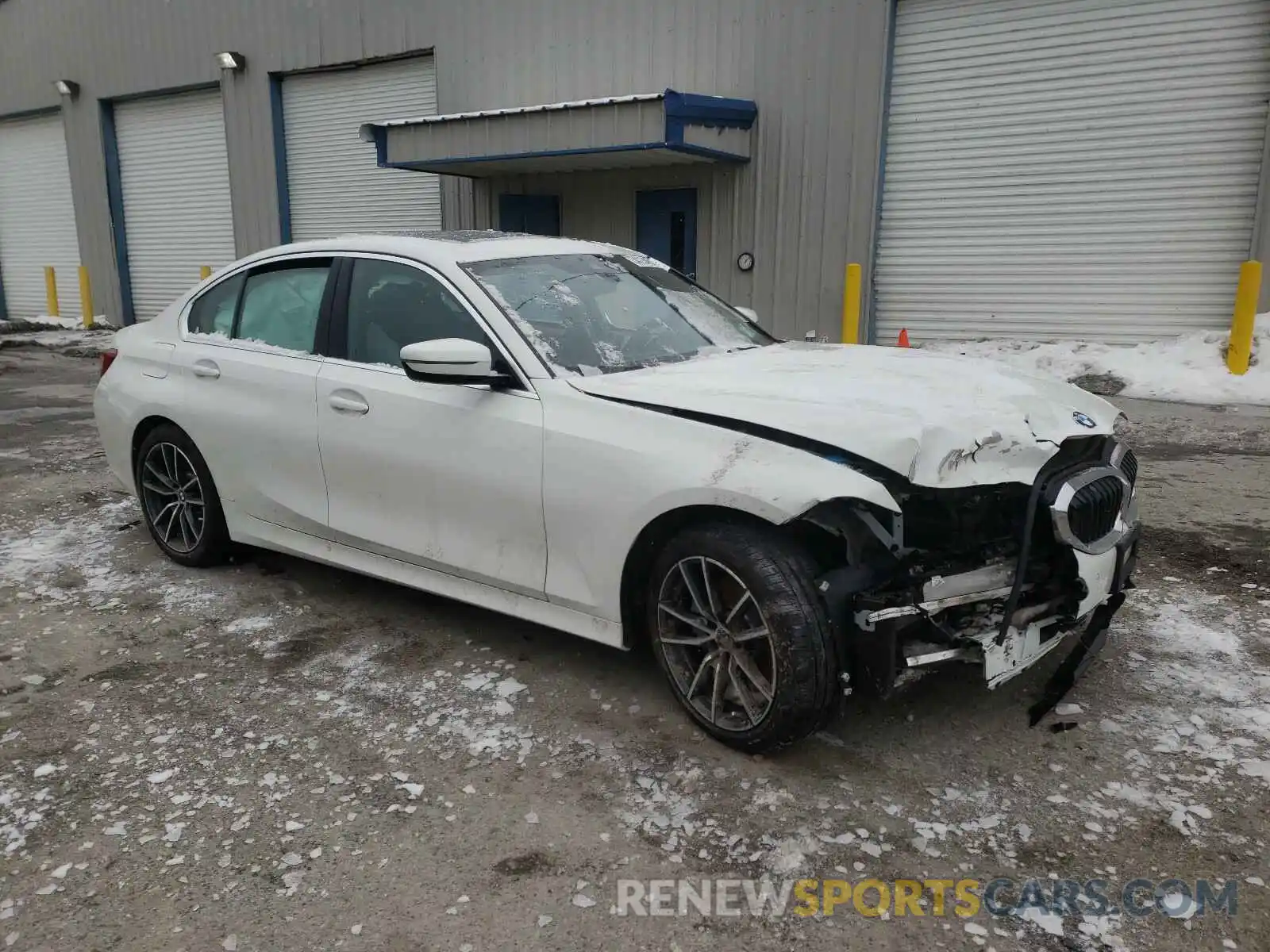 1 Фотография поврежденного автомобиля 3MW5R7J03L8B27772 BMW 3 SERIES 2020