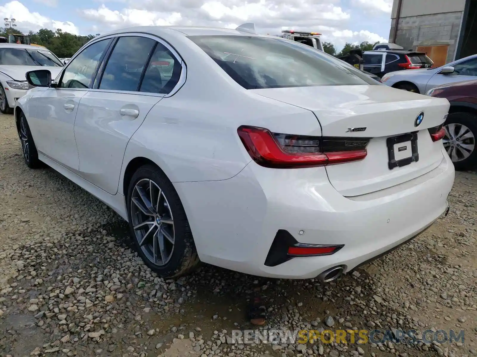 3 Photograph of a damaged car 3MW5R7J03L8B30400 BMW 3 SERIES 2020