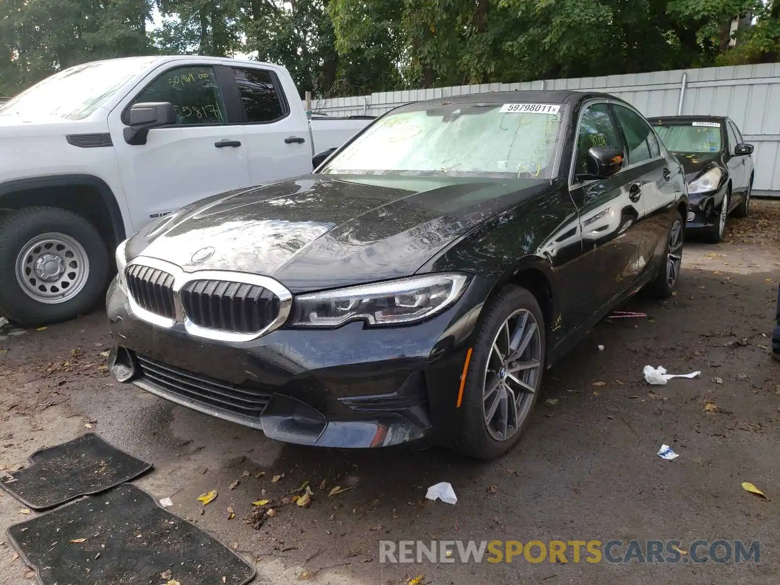 2 Photograph of a damaged car 3MW5R7J03L8B34768 BMW 3 SERIES 2020