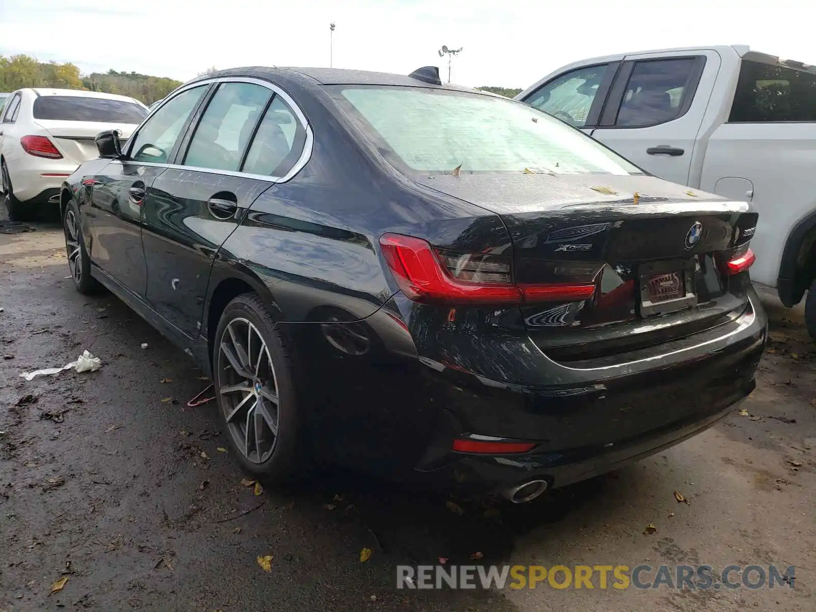 3 Photograph of a damaged car 3MW5R7J03L8B34768 BMW 3 SERIES 2020