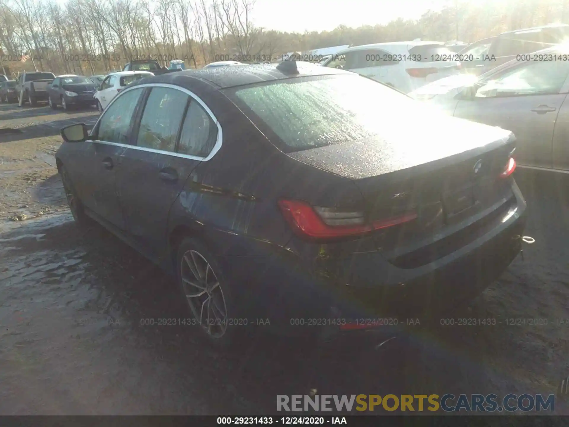 3 Photograph of a damaged car 3MW5R7J03L8B37136 BMW 3 SERIES 2020