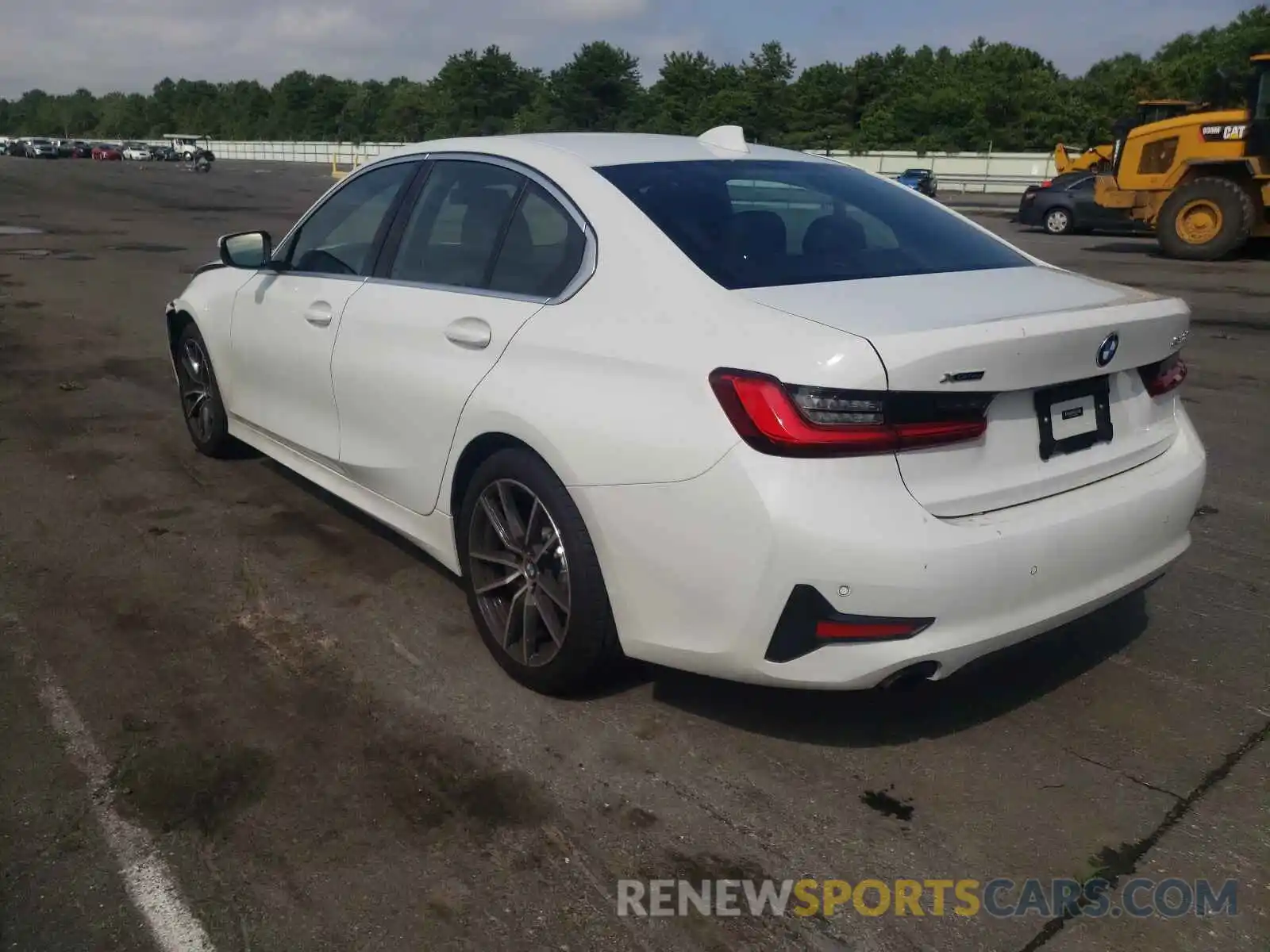 3 Photograph of a damaged car 3MW5R7J03L8B38822 BMW 3 SERIES 2020