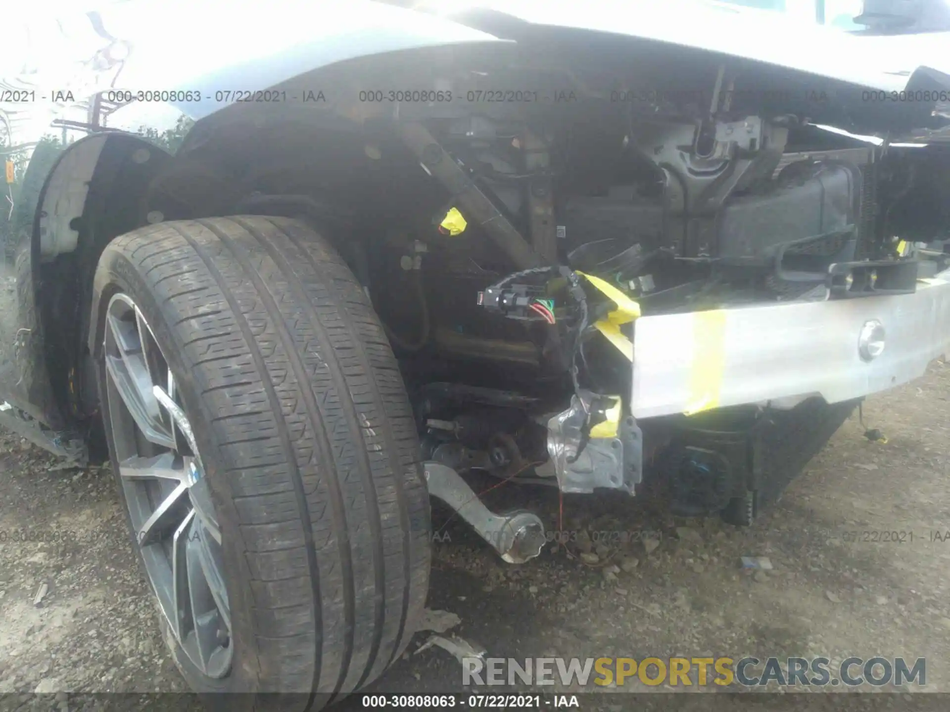 6 Photograph of a damaged car 3MW5R7J03L8B45706 BMW 3 SERIES 2020