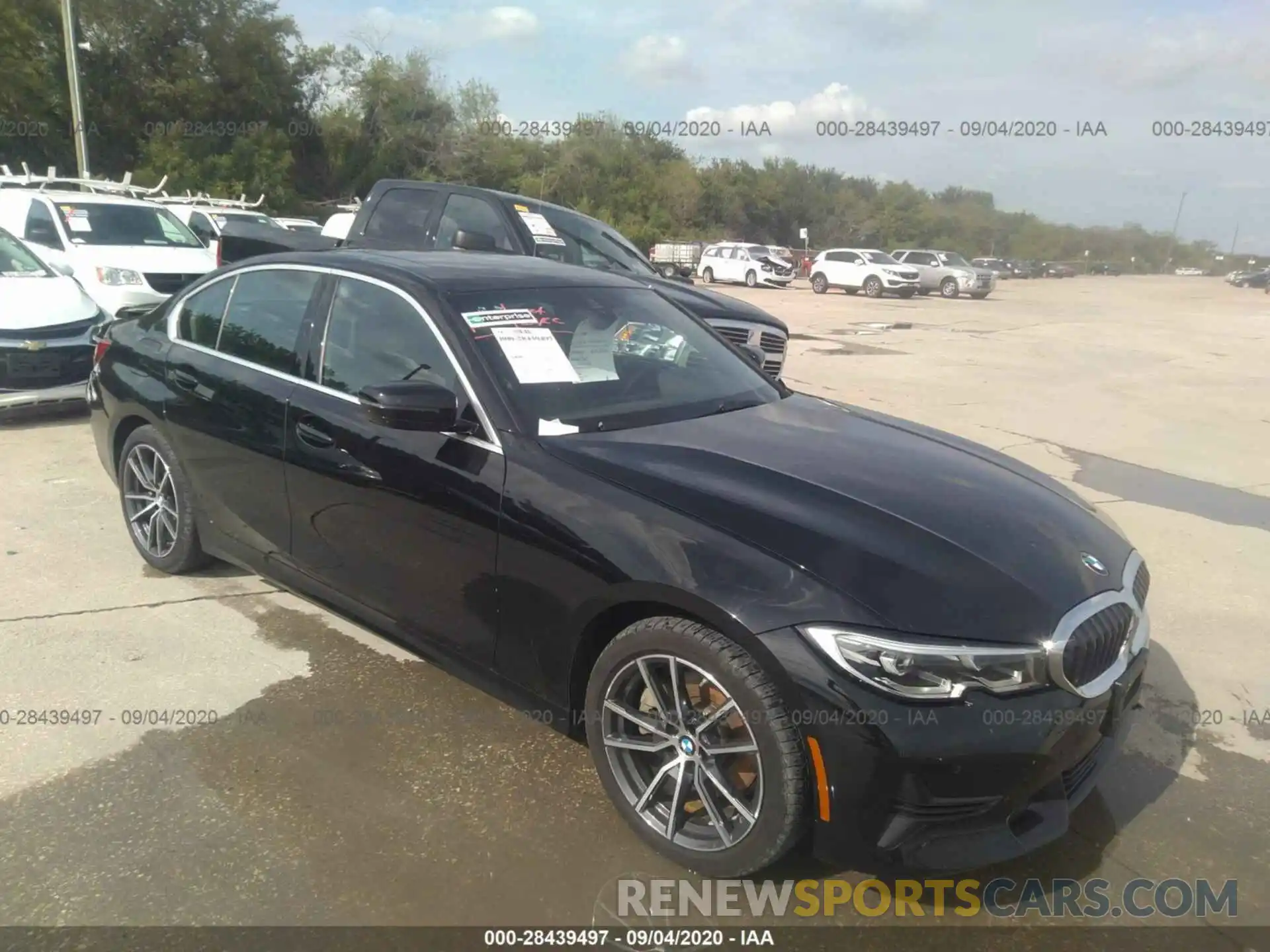 1 Photograph of a damaged car 3MW5R7J04L8B08843 BMW 3 SERIES 2020