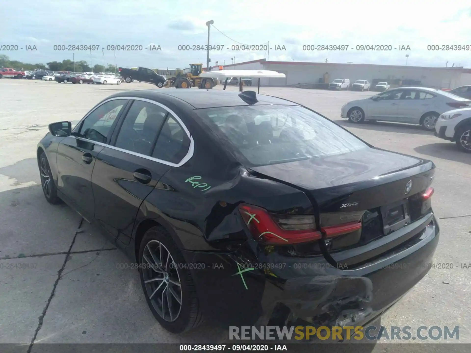 3 Photograph of a damaged car 3MW5R7J04L8B08843 BMW 3 SERIES 2020