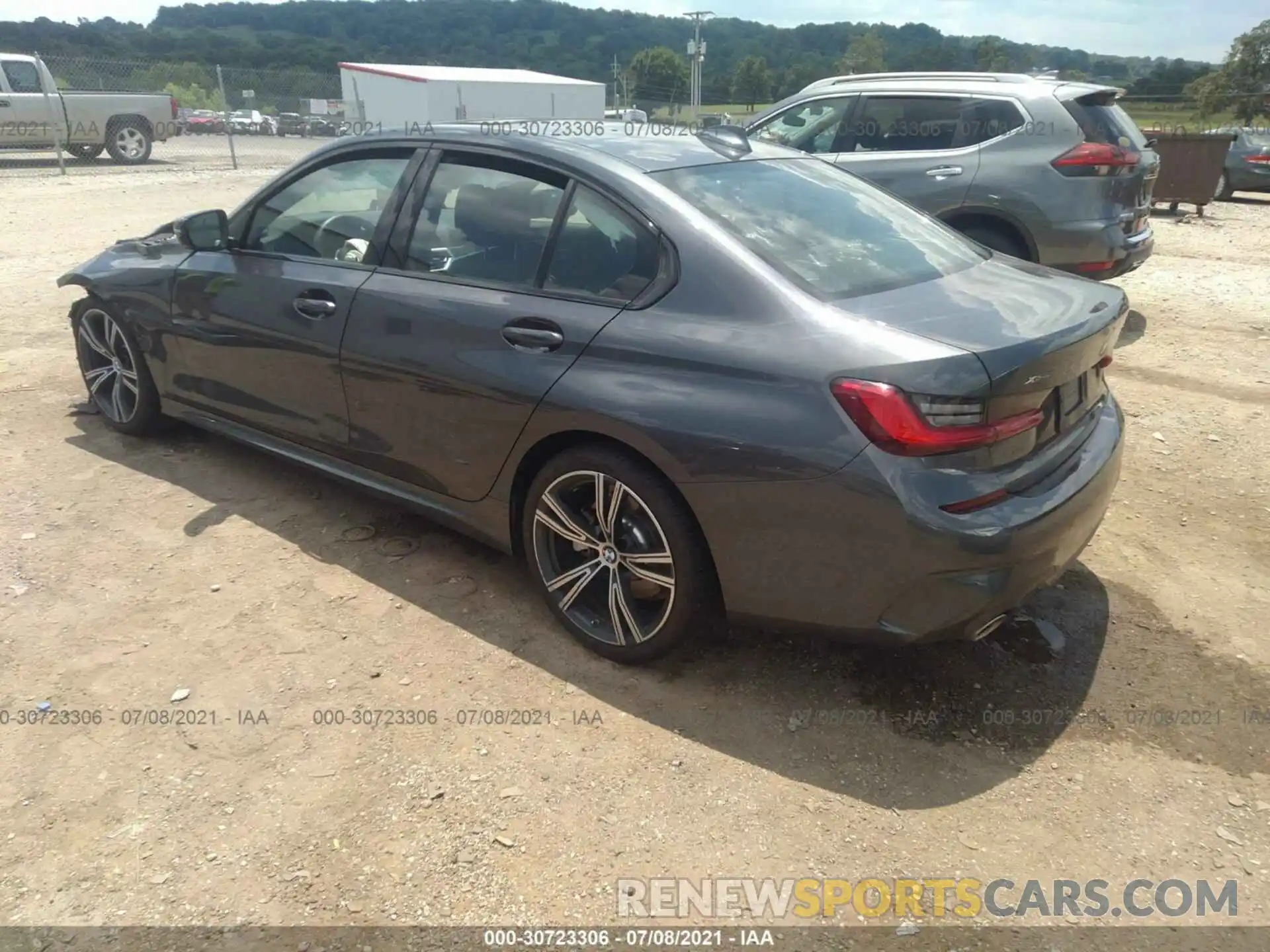 3 Photograph of a damaged car 3MW5R7J04L8B11404 BMW 3 SERIES 2020