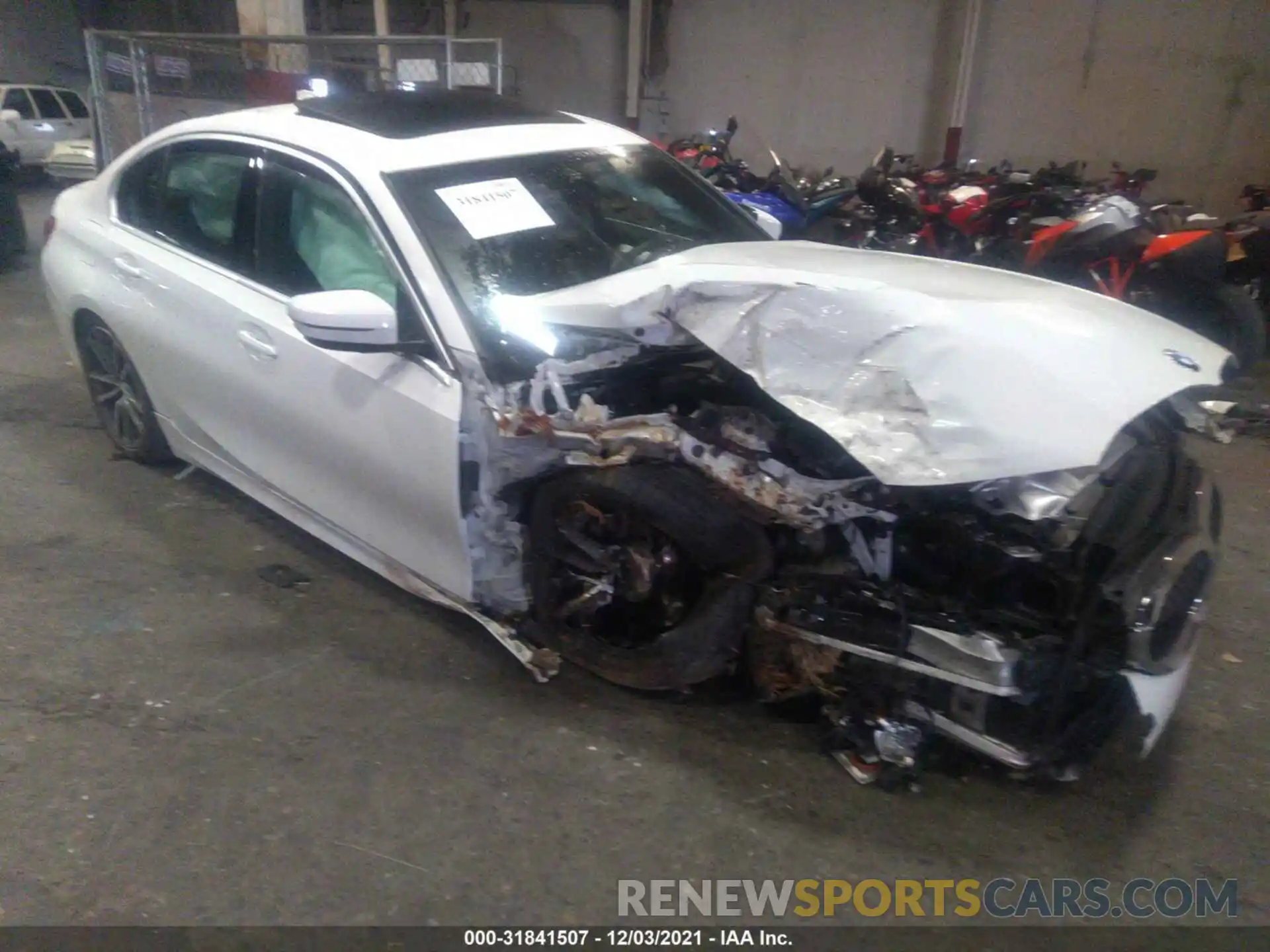 1 Photograph of a damaged car 3MW5R7J04L8B22841 BMW 3 SERIES 2020