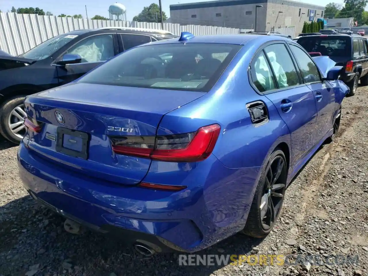 4 Photograph of a damaged car 3MW5R7J04L8B33855 BMW 3 SERIES 2020