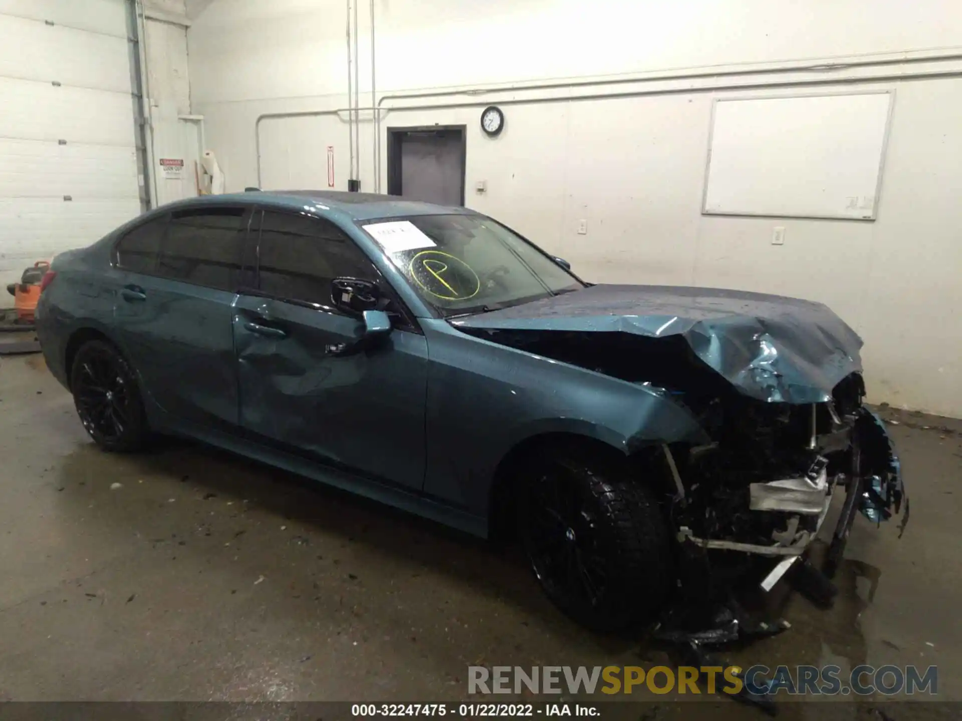 1 Photograph of a damaged car 3MW5R7J04L8B42507 BMW 3 SERIES 2020