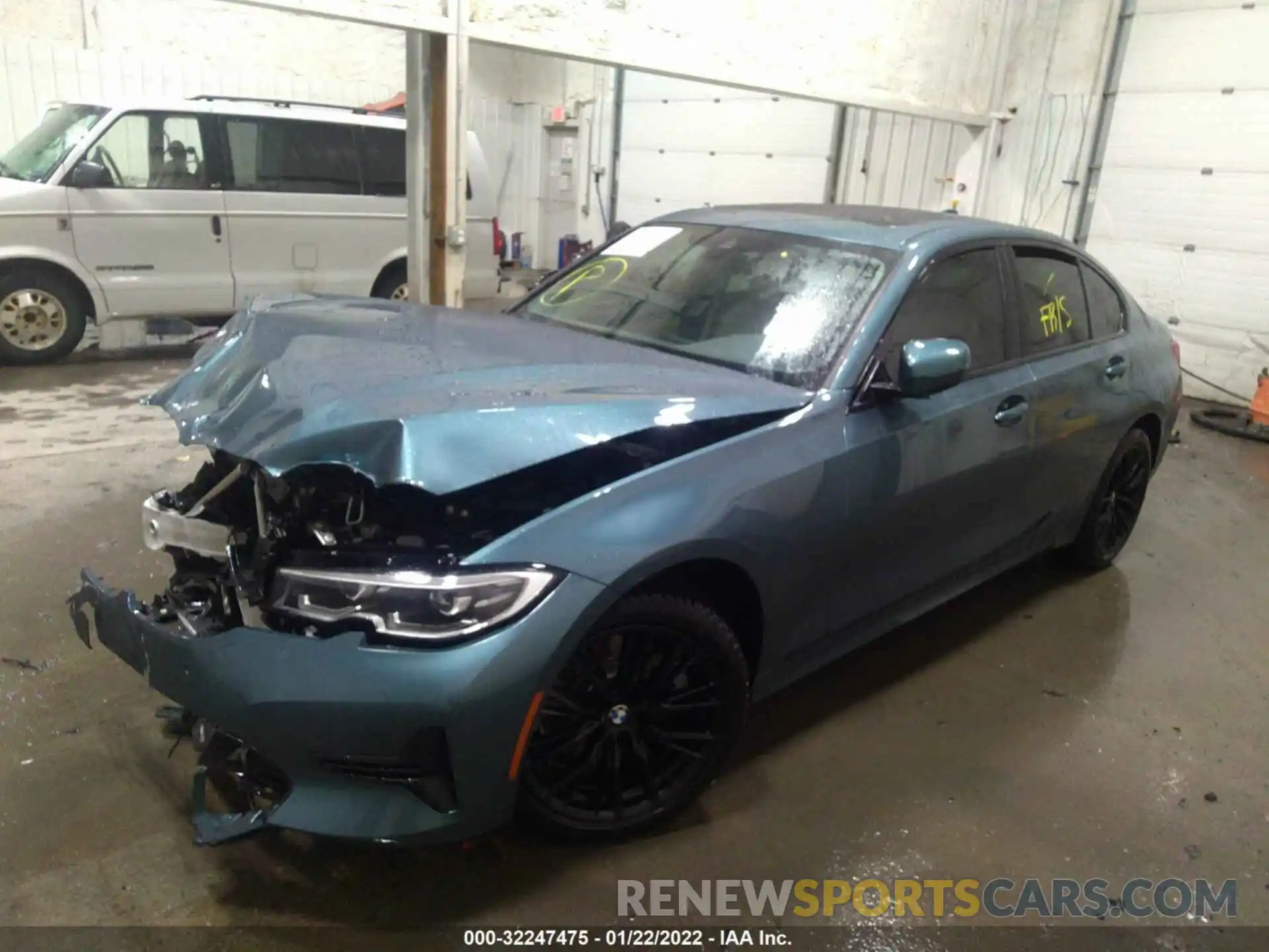 2 Photograph of a damaged car 3MW5R7J04L8B42507 BMW 3 SERIES 2020