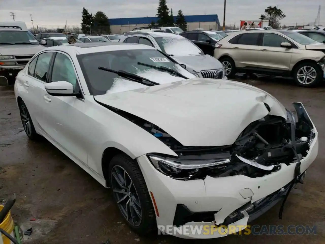 1 Photograph of a damaged car 3MW5R7J05L8B06406 BMW 3 SERIES 2020