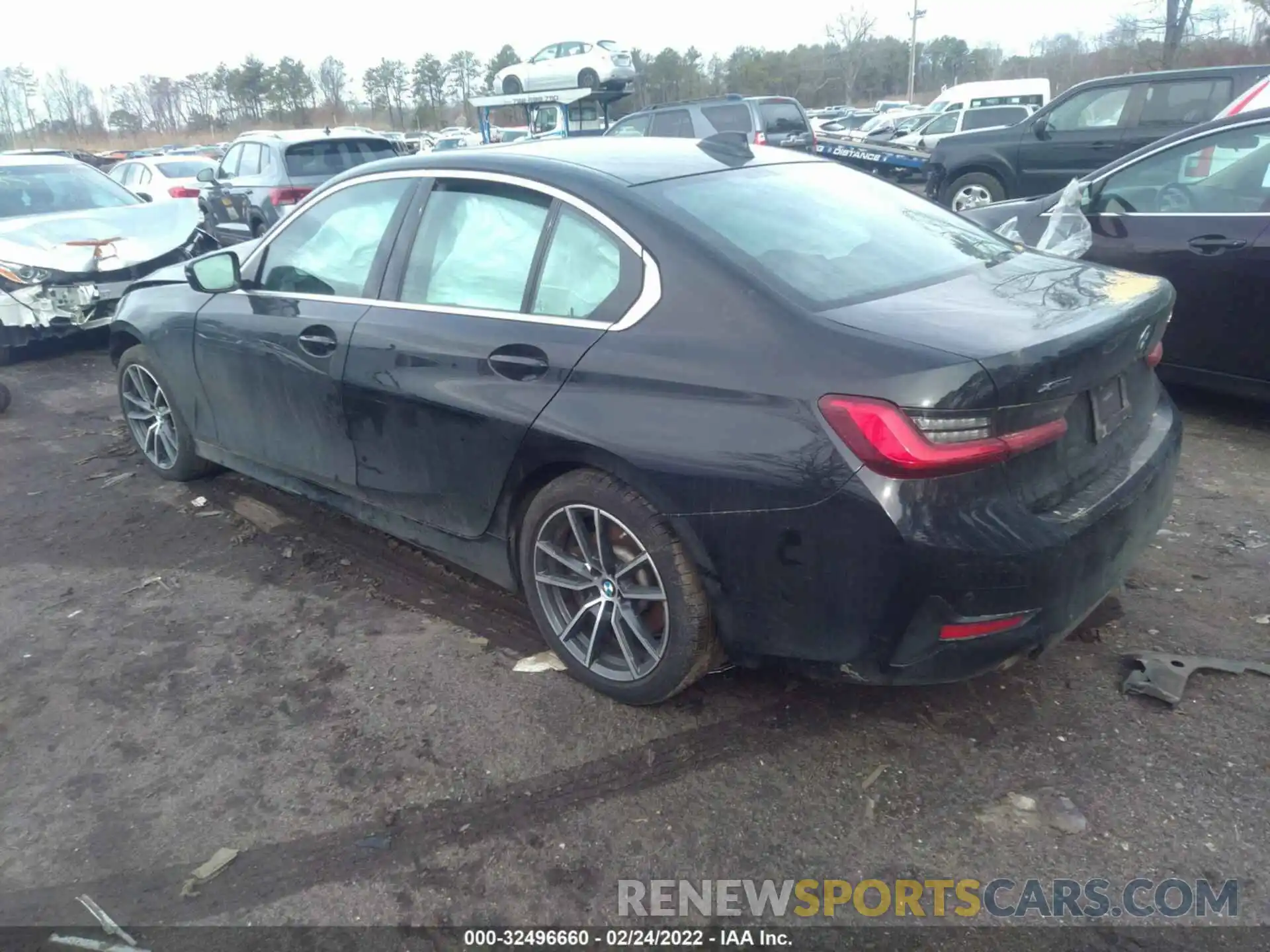 3 Photograph of a damaged car 3MW5R7J05L8B16661 BMW 3 SERIES 2020