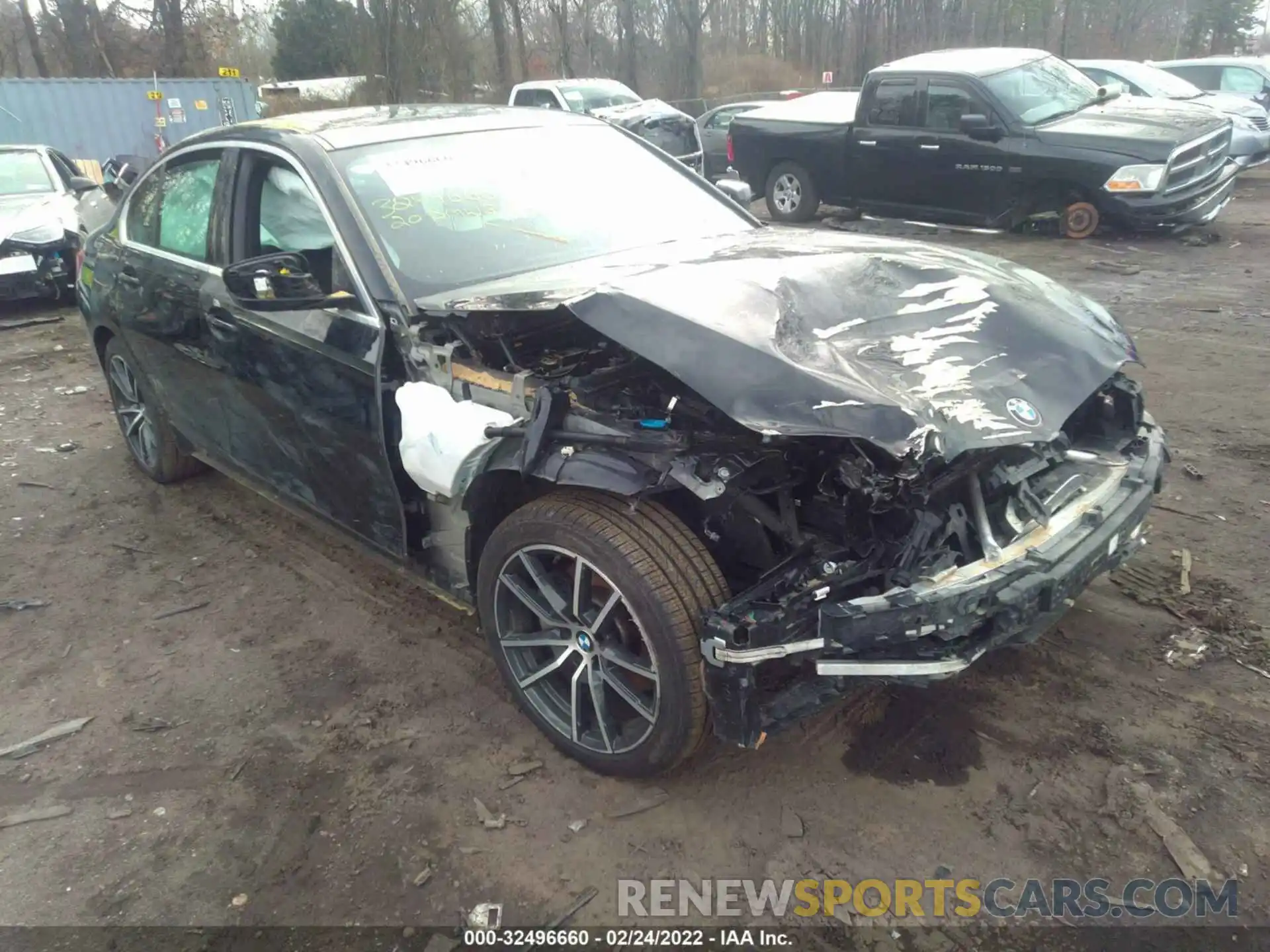 6 Photograph of a damaged car 3MW5R7J05L8B16661 BMW 3 SERIES 2020