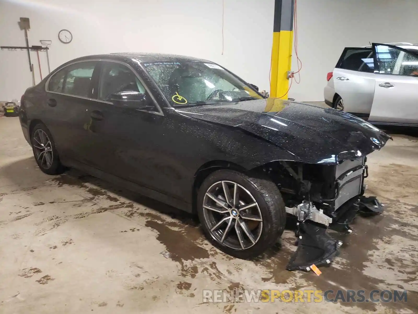 1 Photograph of a damaged car 3MW5R7J05L8B21245 BMW 3 SERIES 2020