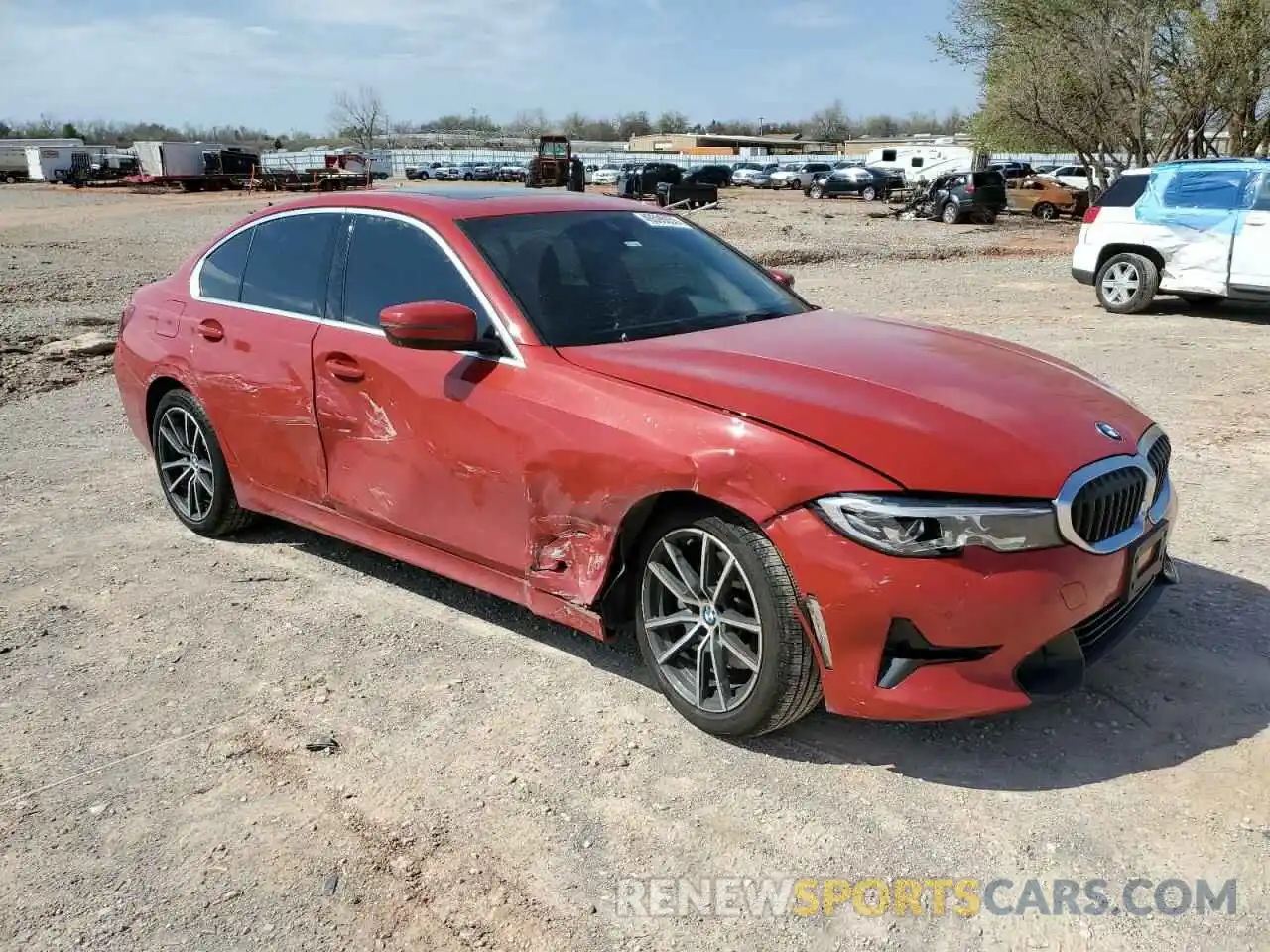 4 Photograph of a damaged car 3MW5R7J05L8B24761 BMW 3 SERIES 2020