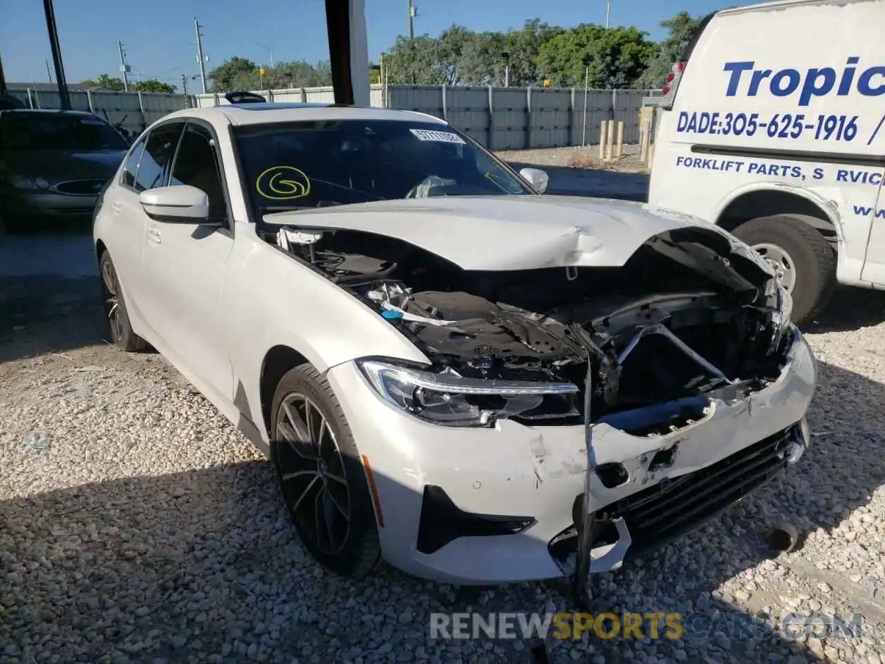 1 Photograph of a damaged car 3MW5R7J05L8B27868 BMW 3 SERIES 2020