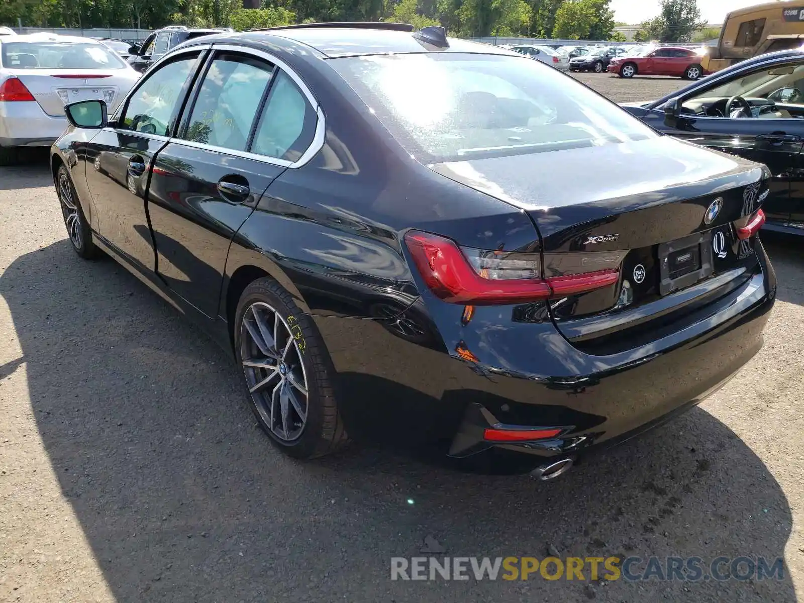 3 Photograph of a damaged car 3MW5R7J05L8B28700 BMW 3 SERIES 2020