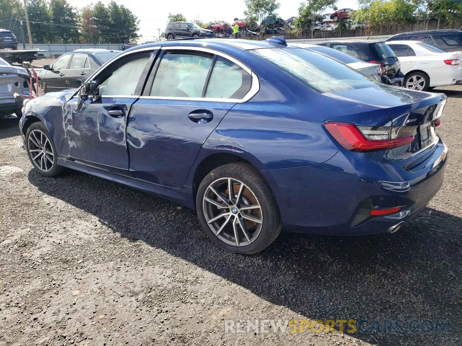 3 Photograph of a damaged car 3MW5R7J05L8B34058 BMW 3 SERIES 2020