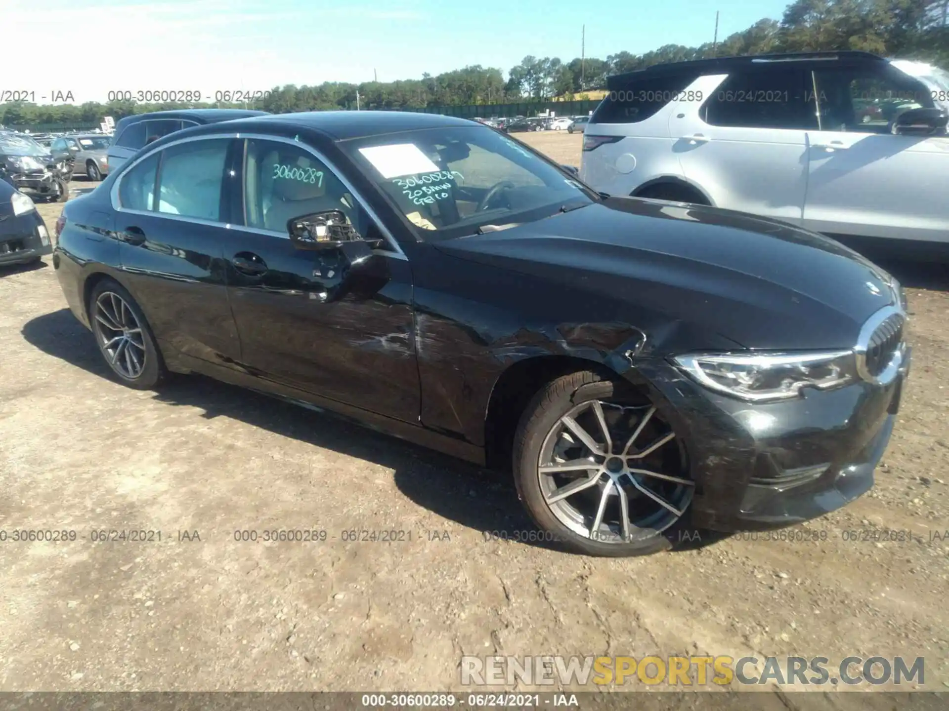 1 Photograph of a damaged car 3MW5R7J05L8B36974 BMW 3 SERIES 2020