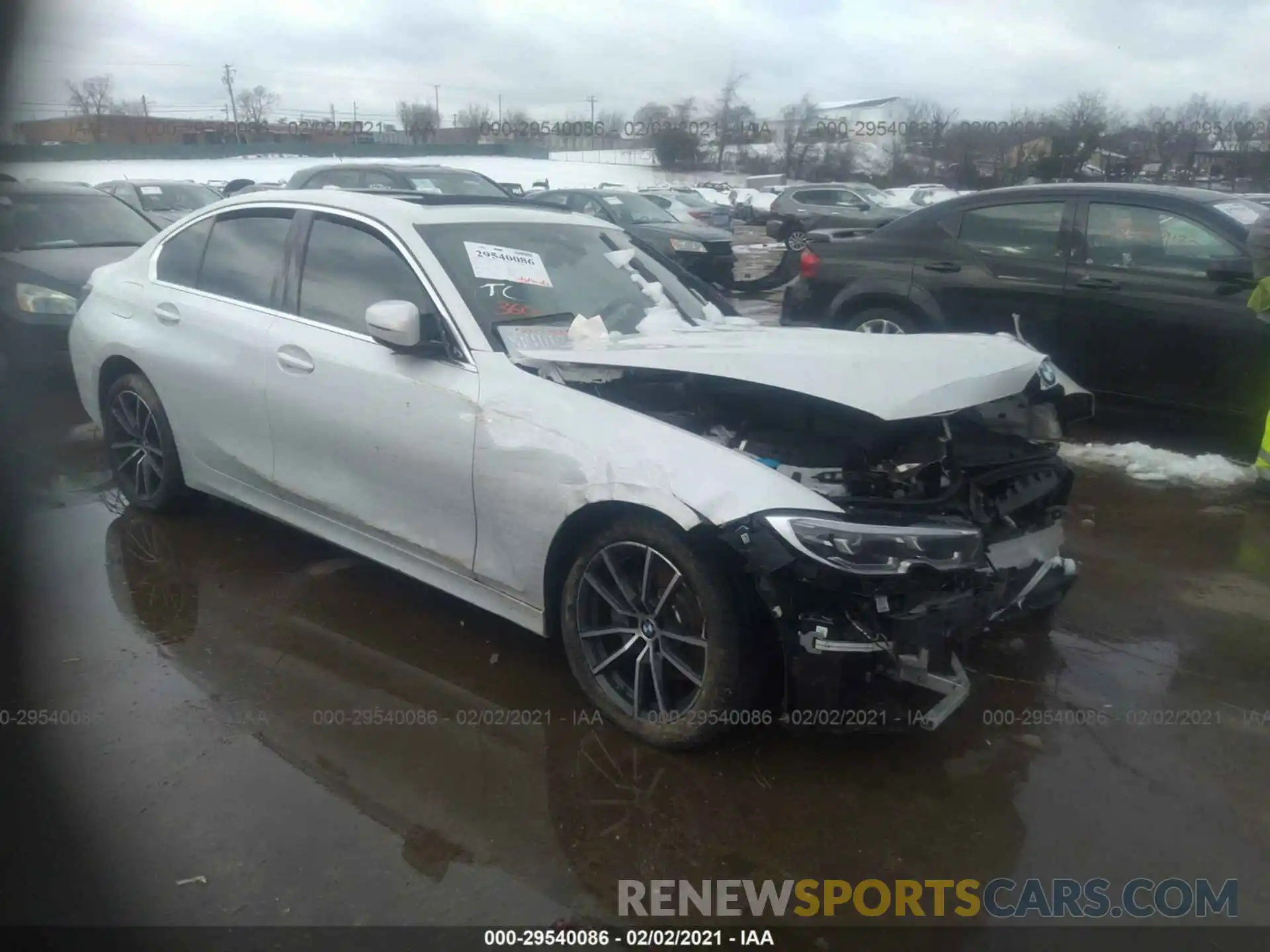 1 Photograph of a damaged car 3MW5R7J05L8B41902 BMW 3 SERIES 2020