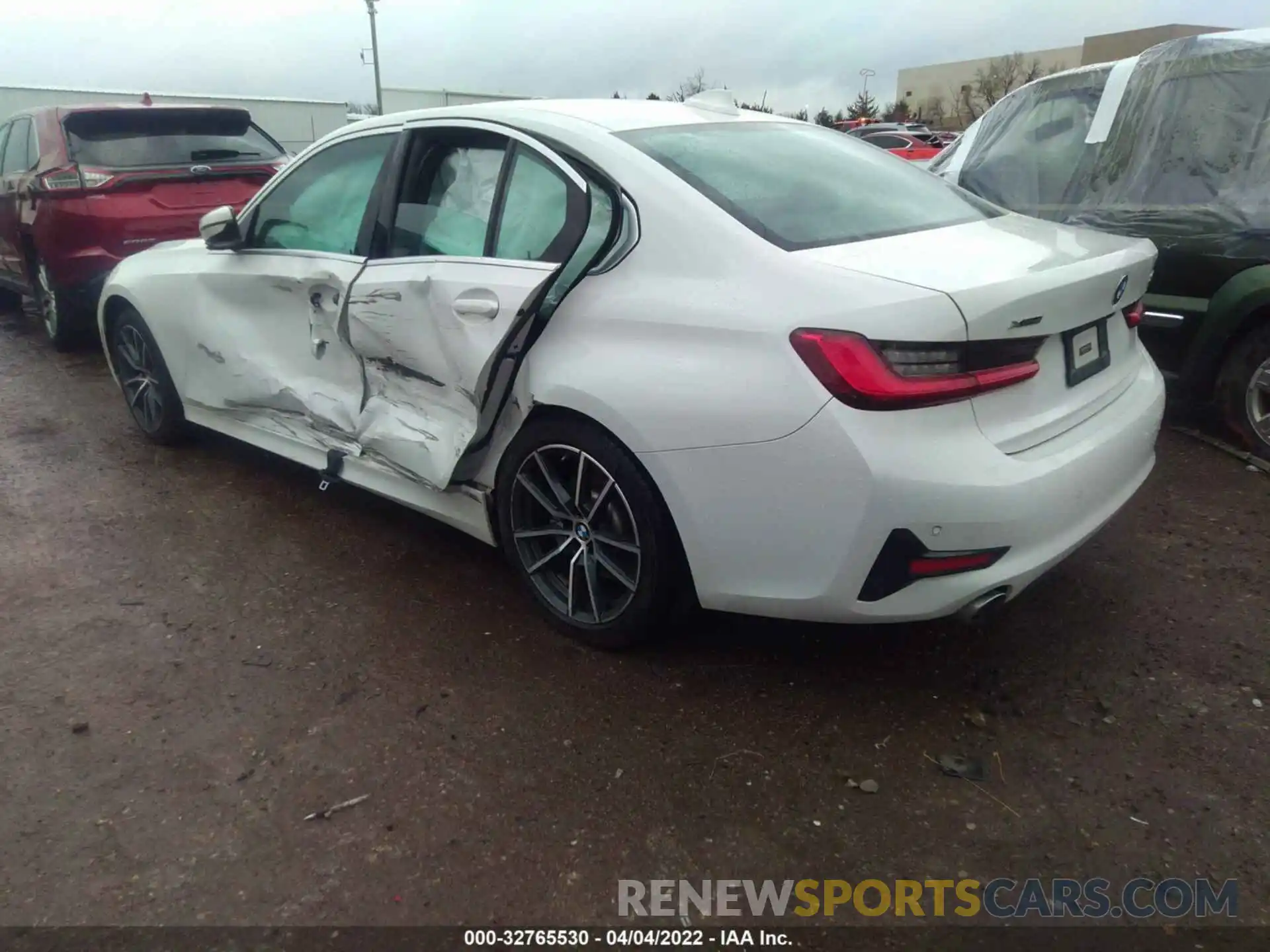 3 Photograph of a damaged car 3MW5R7J06L8B03837 BMW 3 SERIES 2020