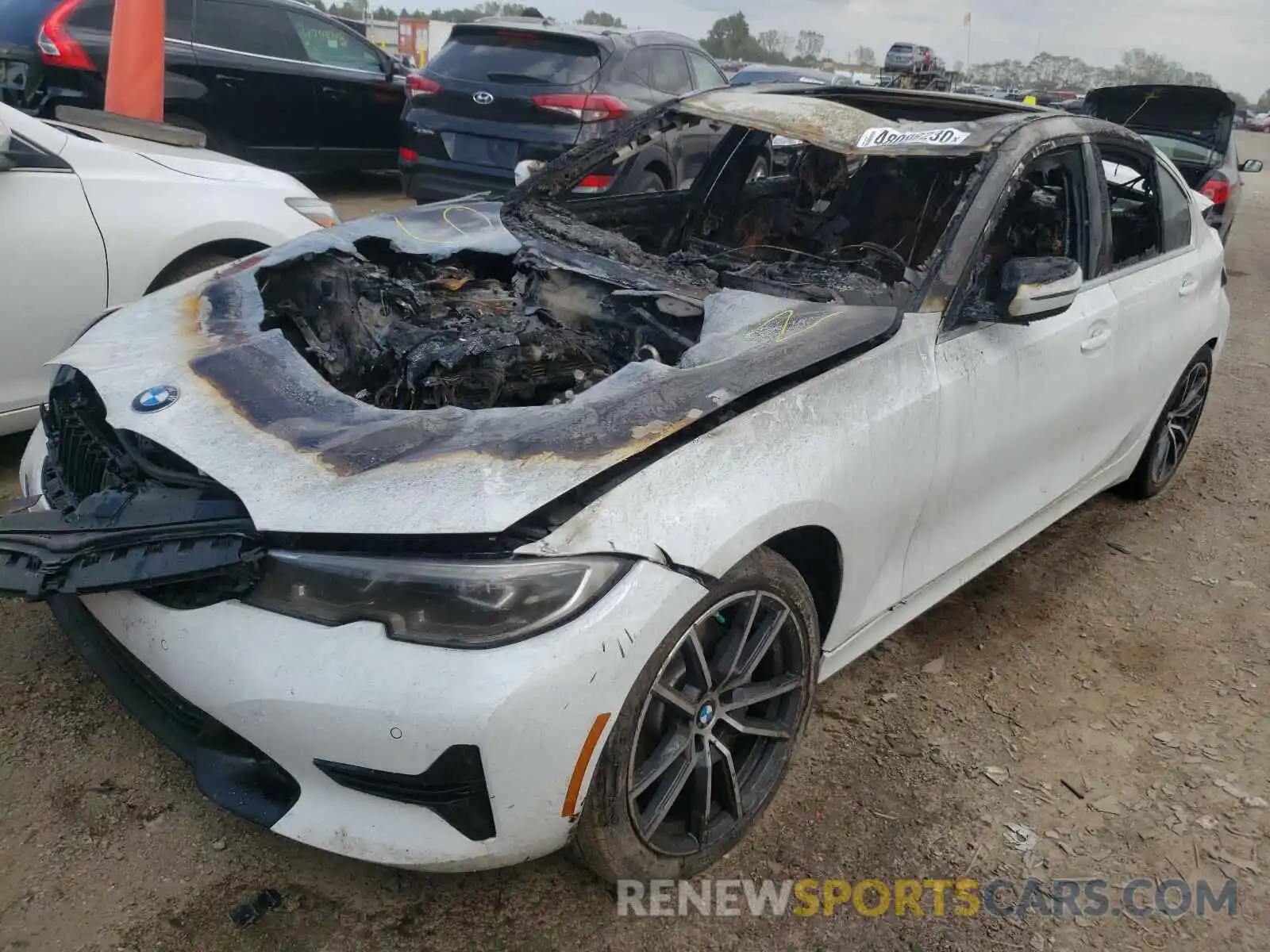 2 Photograph of a damaged car 3MW5R7J06L8B13669 BMW 3 SERIES 2020