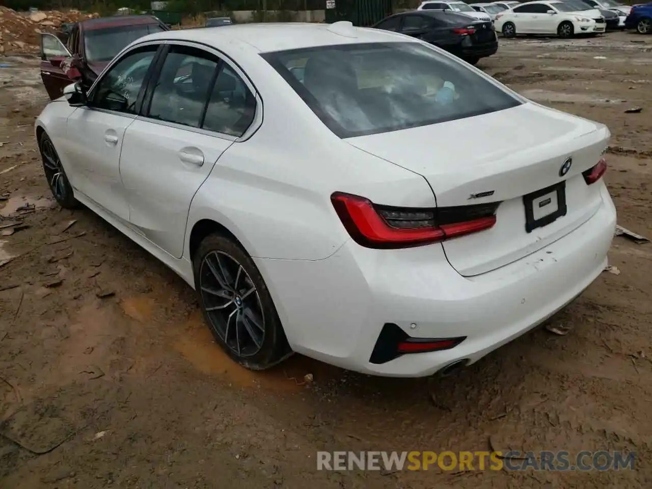 3 Photograph of a damaged car 3MW5R7J06L8B20833 BMW 3 SERIES 2020