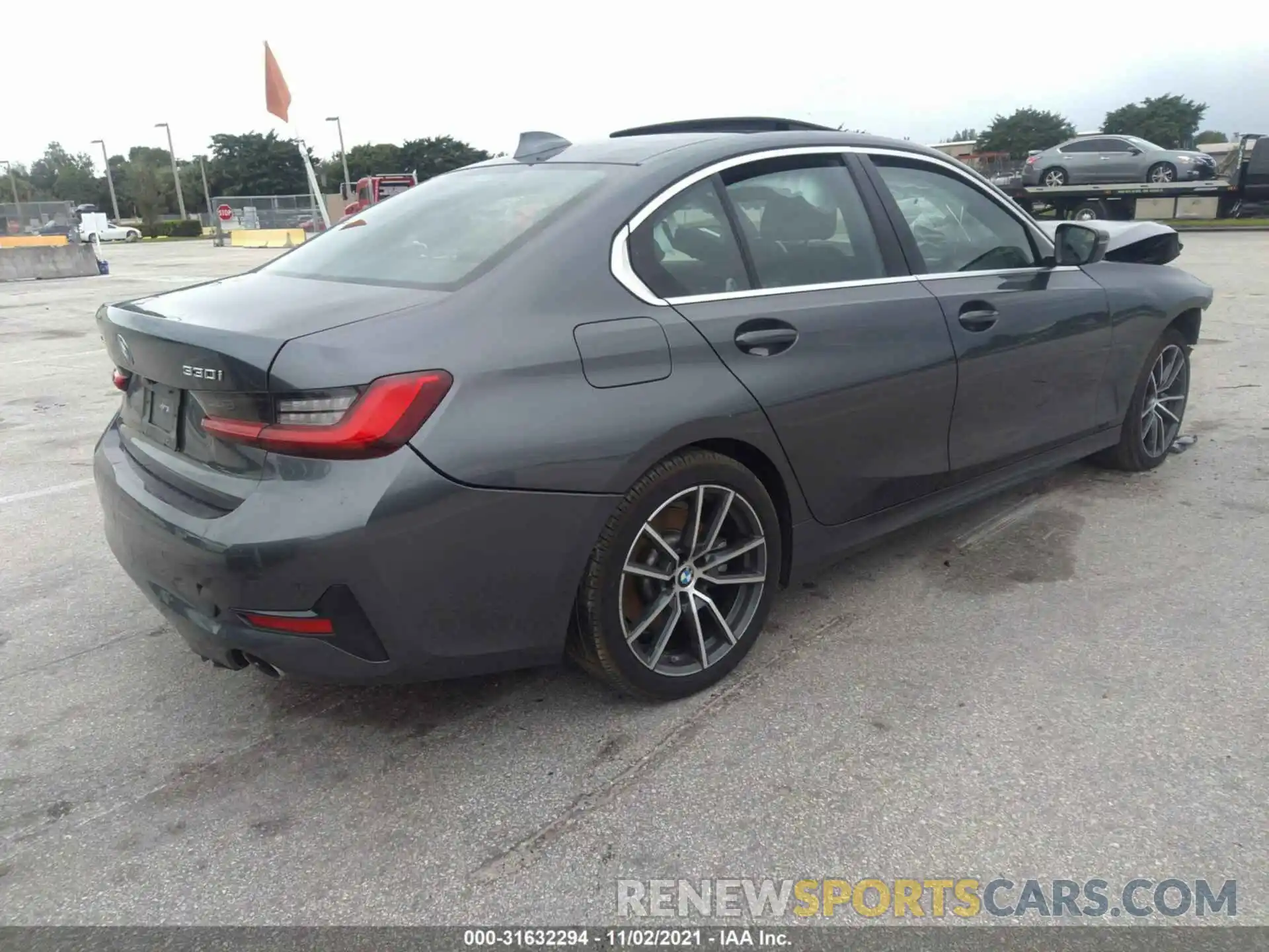 4 Photograph of a damaged car 3MW5R7J06L8B21531 BMW 3 SERIES 2020