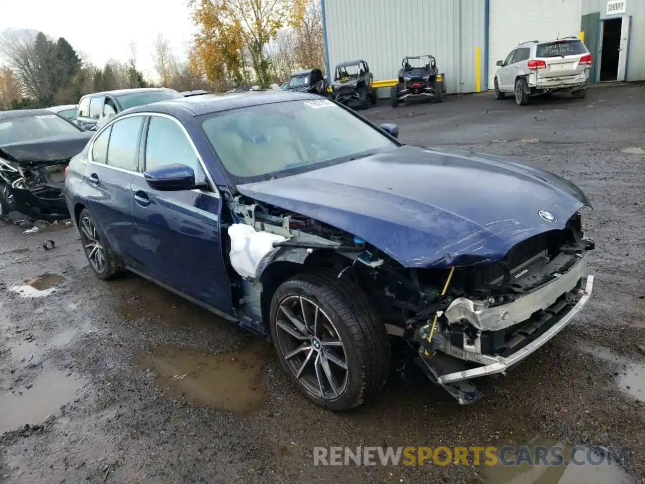 4 Photograph of a damaged car 3MW5R7J06L8B29712 BMW 3 SERIES 2020