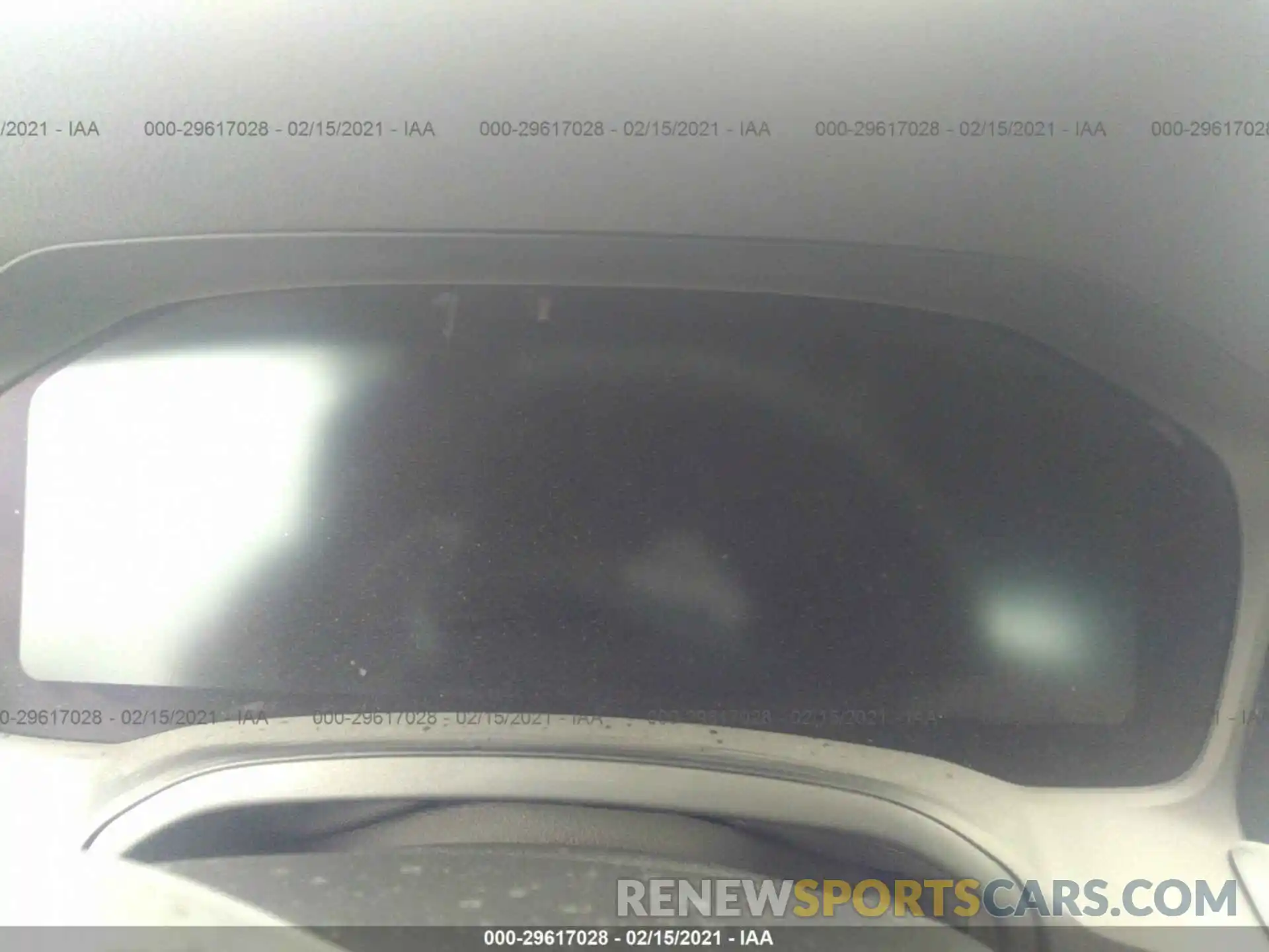 7 Photograph of a damaged car 3MW5R7J06L8B35140 BMW 3 SERIES 2020