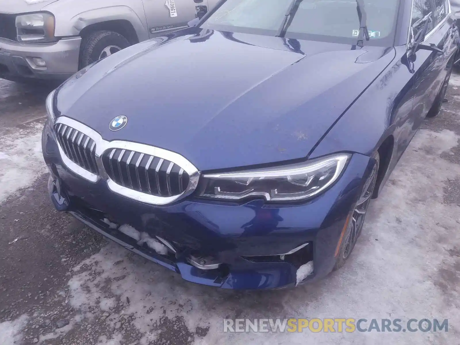 9 Фотография поврежденного автомобиля 3MW5R7J06L8B35610 BMW 3 SERIES 2020
