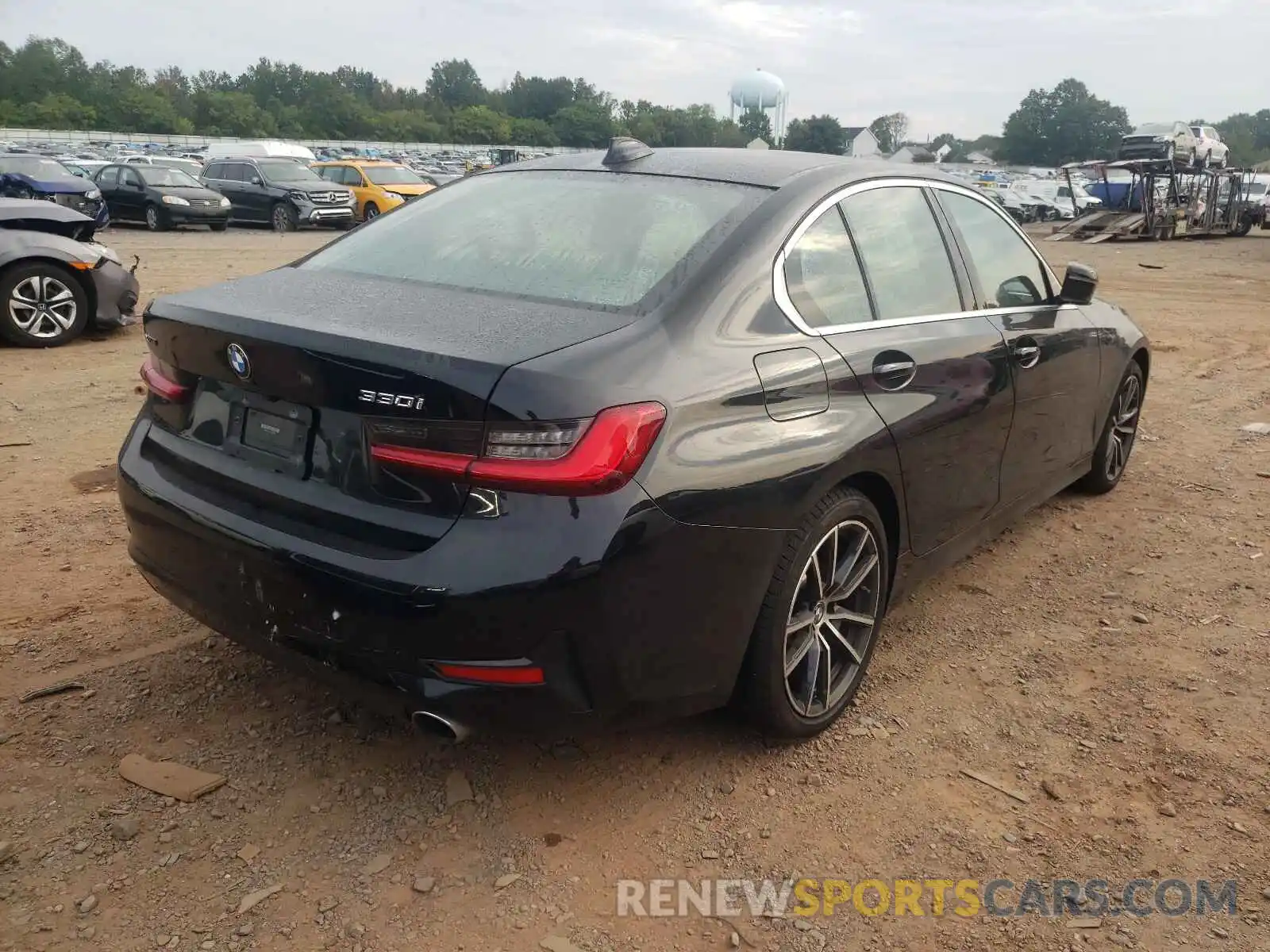 4 Photograph of a damaged car 3MW5R7J06L8B36868 BMW 3 SERIES 2020