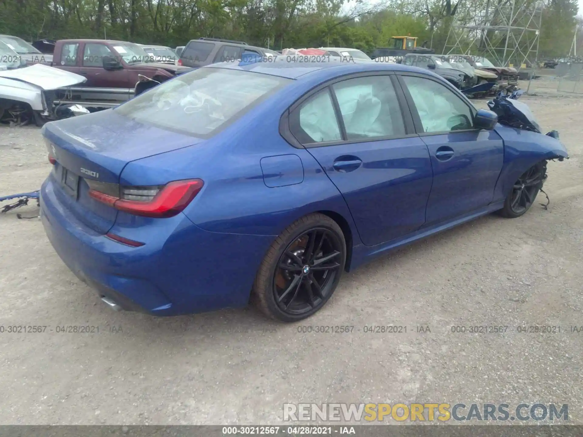 4 Photograph of a damaged car 3MW5R7J06L8B38555 BMW 3 SERIES 2020